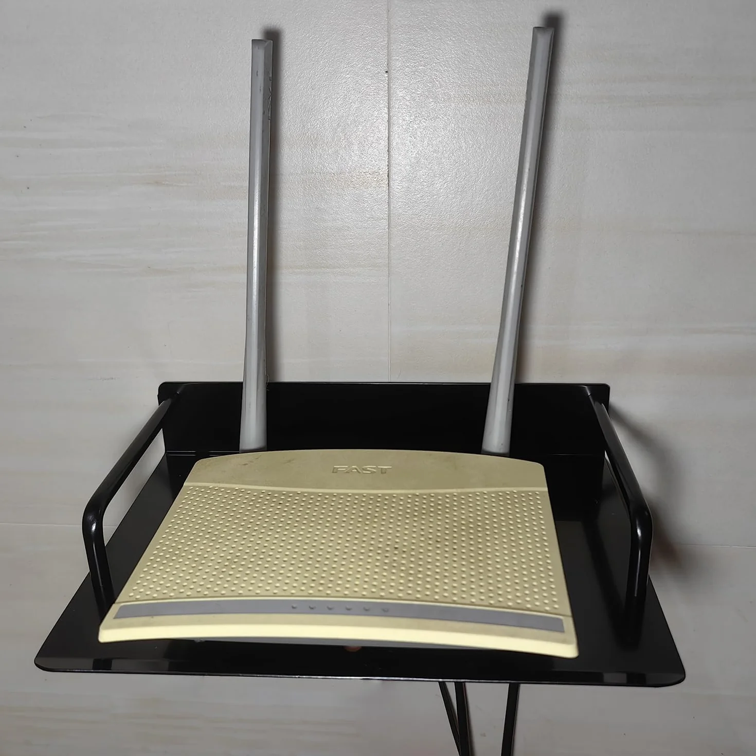 Regał ścienny HiFi Rack Repeater - uchwyt ścienny czarny router z aluminium, mała taca sieciowa 23 x 16 cm, do projektorów, akcesoriów TV, odtwarzaczy DVD, skrzynek kablowych, odbiorników