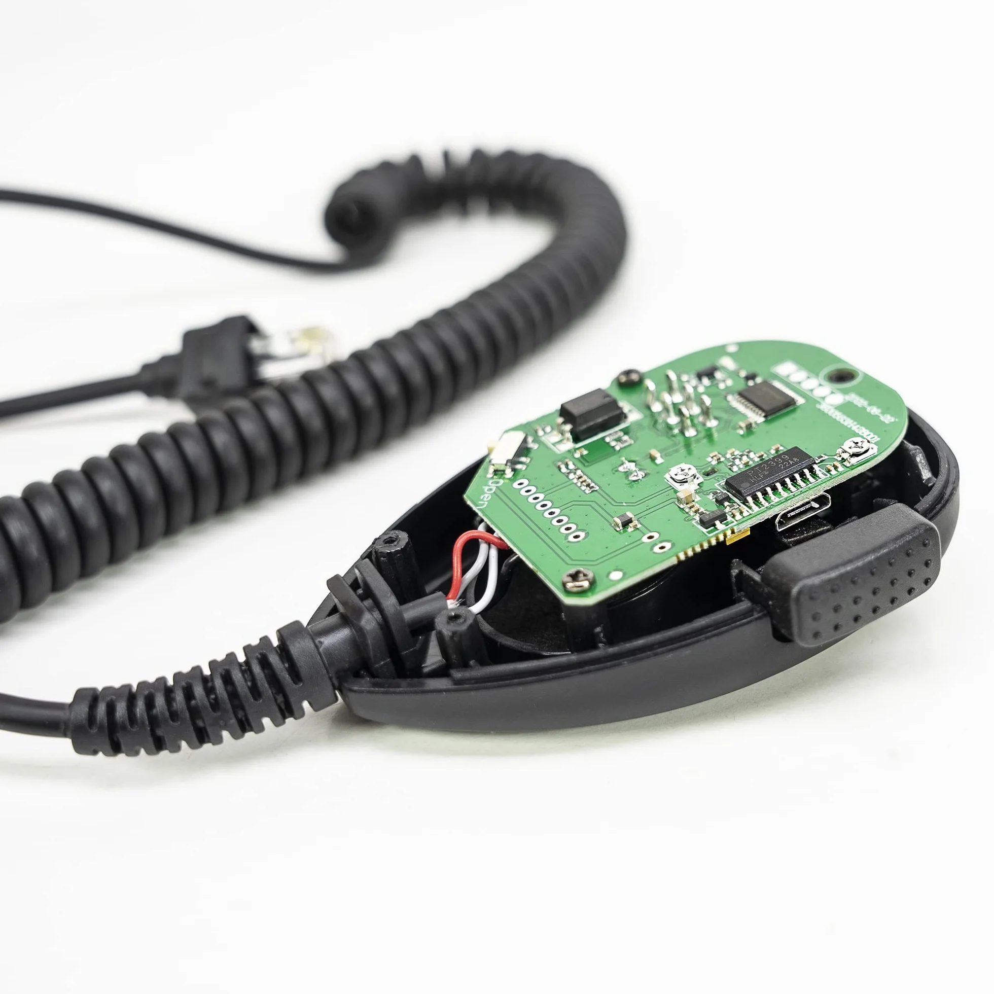 Pakiet stacji radiowej CB PNI Escort HP 6550 z zainstalowanym PNI ECH01 + antena CB S75 z magnesem