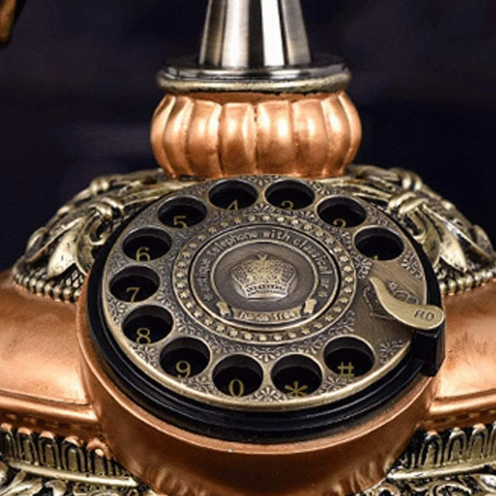 Telefon - klasyczny telefon retro w stylu vintage, staromodny obrotowy z tarczą obrotową, antyczny stacjonarny