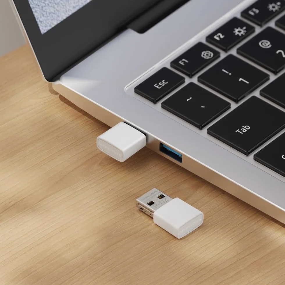 MERCUSYS MA60XNB - Adapter USB Nano Wi-Fi 6 AX900 i Bluetooth 5.3, Dual Band 600 na 5 Ghz i 287 Mb/s przez 2.4 GHz, Ultra kompaktowy rozmiar 26,9 × 16,1 × 7,6 mm, bezpieczeństwo WPA3