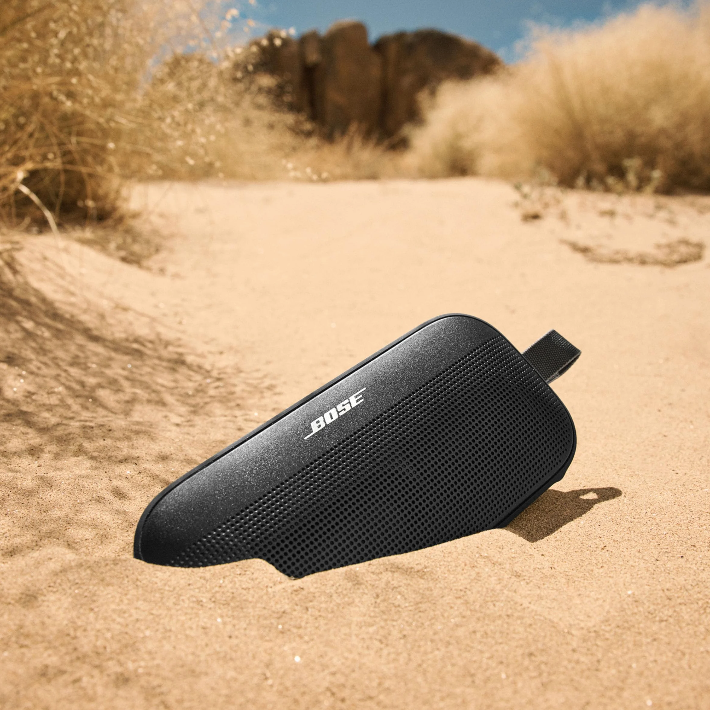 Bose SoundLink Flex SE (2. gen.) Przenośny głośnik Bluetooth, przenośny głośnik zewnętrzny z dźwiękiem Hi-Fi, do 12 godzin pracy akumulatora, odporność na wodę i pył, czarny