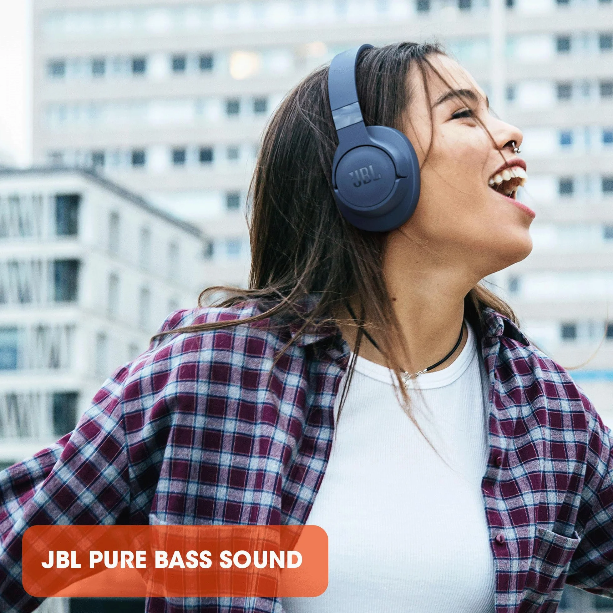 JBL Tune 710 BT przewodowe i bezprzewodowe słuchawki wokółuszne z wbudowanym mikrofonem, połączeniem Bluetooth Multi-Point i trybem głośnomówiącym, czarne
