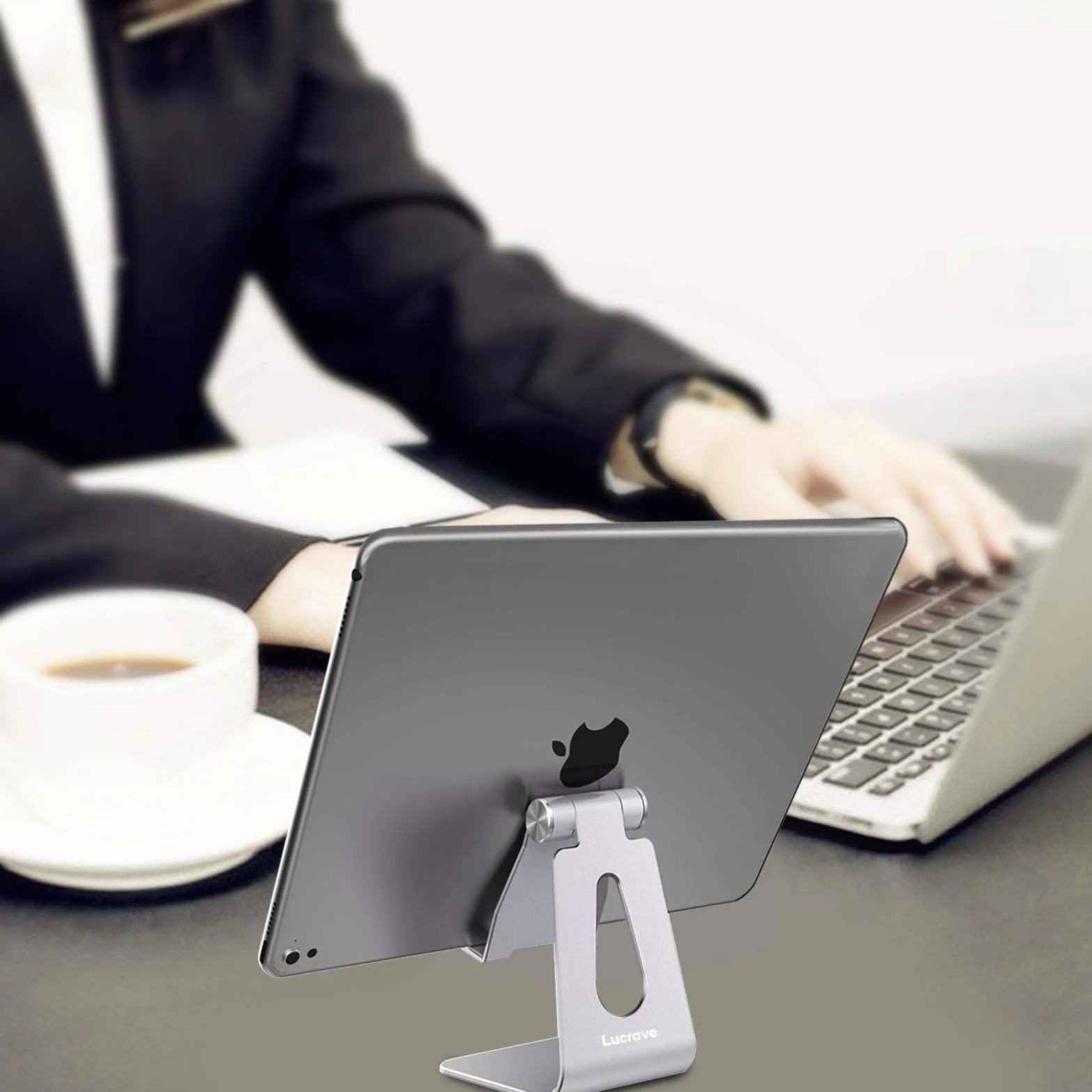 Stojak na telefon komórkowy Lucrave, regulowany aluminiowy uchwyt na telefon komórkowy na biurko Home Office dla iPhone 15 14 13 Pro Max Plus Mini XR XS X SE, Samsung Galaxy S24 S23, srebro