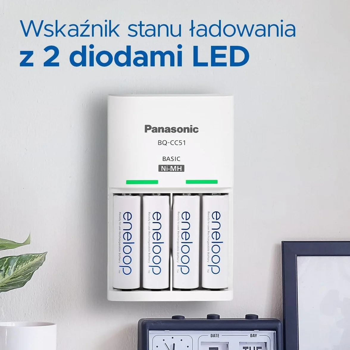 Panasonic eneloop 52061040ic eneloop Basic USB do 2 lub 4 akumulatorów AA/AAA Ni-MH z 6 funkcjami bezpieczeństwa i micro USB, w zestawie z 4 akumulatorami eneloop AA/Mignon, min. 2000 mAh