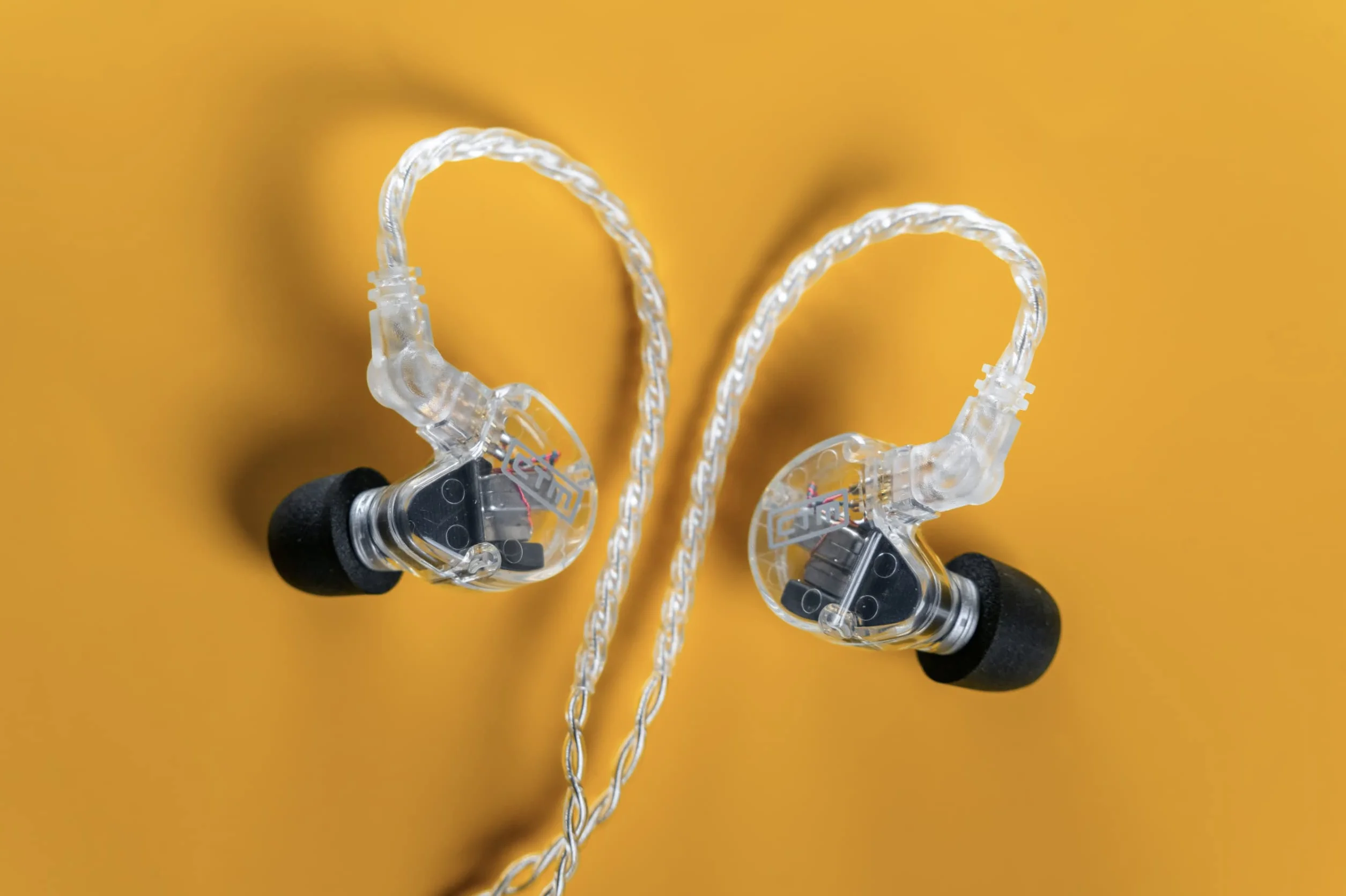 CTM CE220 - Pro Isolating Dual Driver Przewodowe słuchawki douszne od Clear Tune Monitors (przezroczyste)