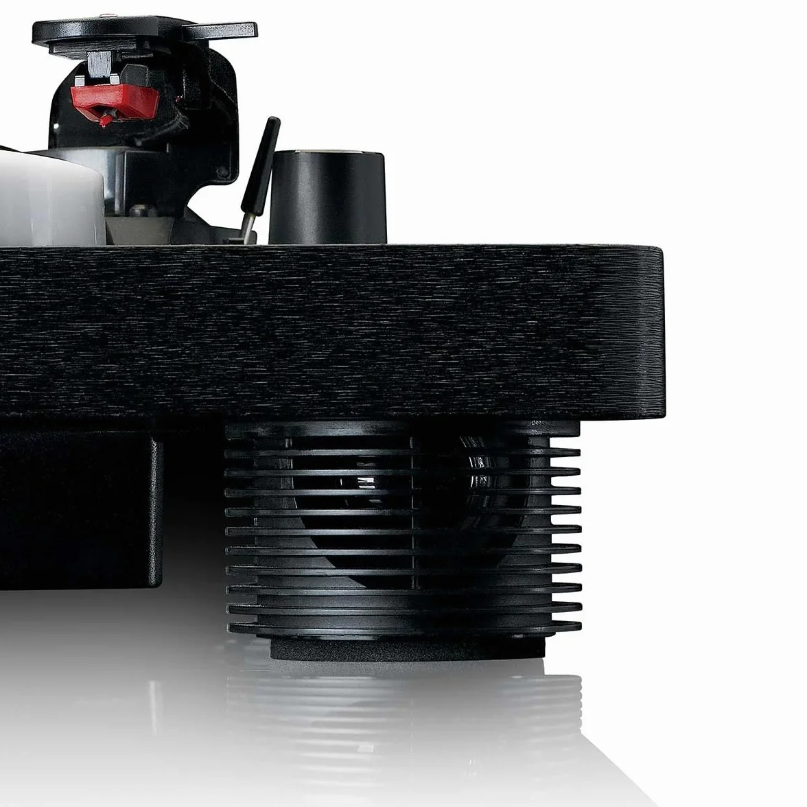 Lenco LS-50 – gramofon z głośnikiem – talerz gramofonowy LED – USB – napęd pasowy – przedwzmacniacz – 33, 45 i 78 obr./min – automatyczne zatrzymanie – winyl do MP3 – czarny