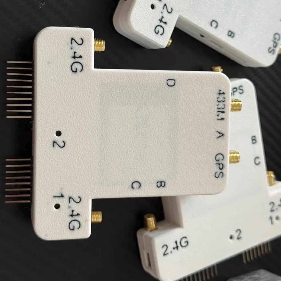 Do modułu Flipper Zero z ekranem 2,8 cala WiFi + moduł GPS 433 M+moduł All-in-One ESP32-S3 WiFi Dev Board obsługuje maruderów i małego delfina