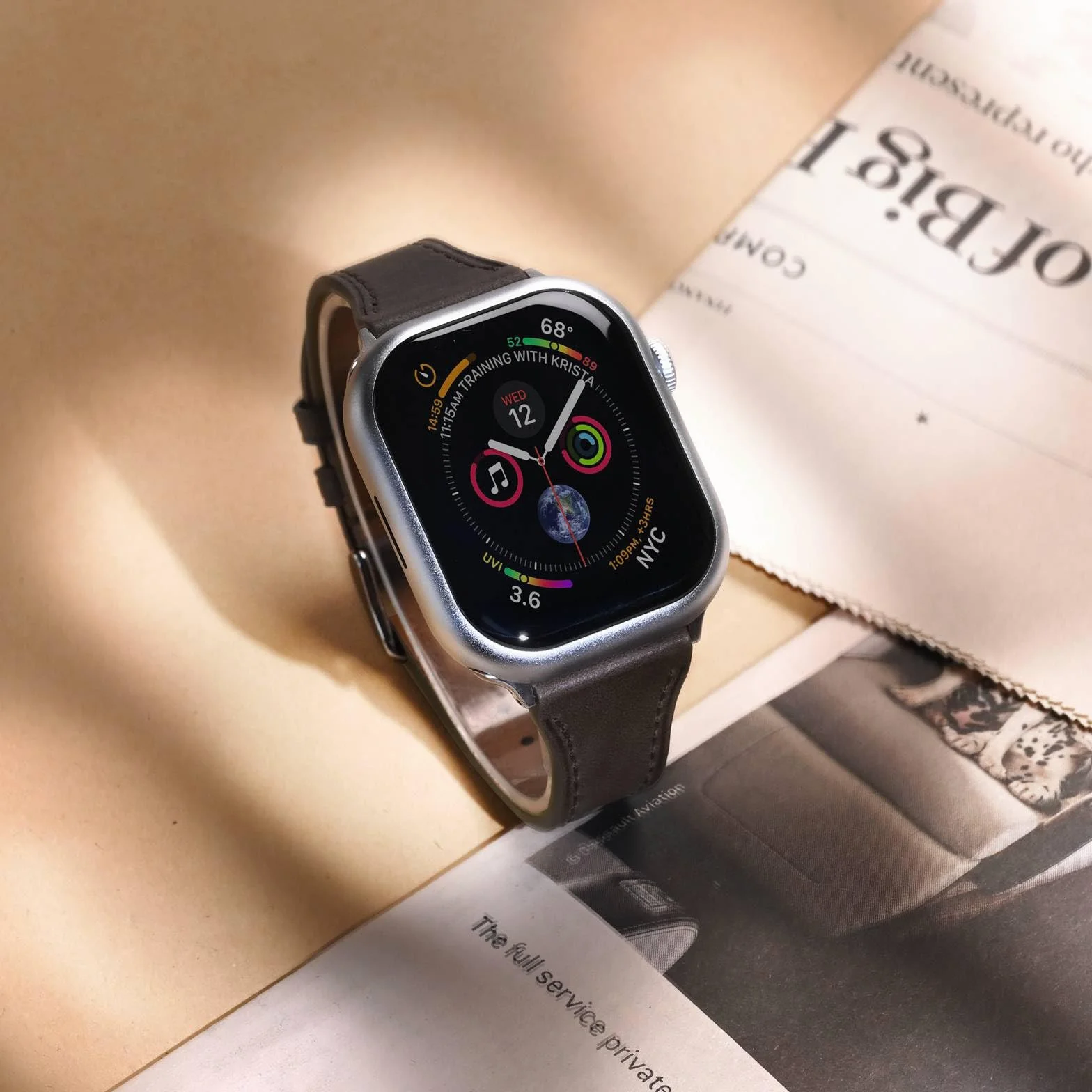 Anbeer Ultracienkie skórzane paski do Apple Watch damskie
