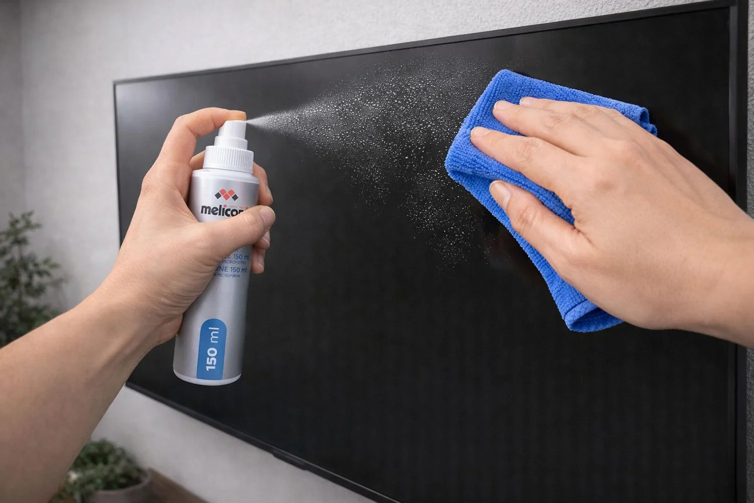 MELICONI Roztwór do czyszczenia C-150 150 ml ze ściereczką z mikrofibry do ekranów LCD plazmy