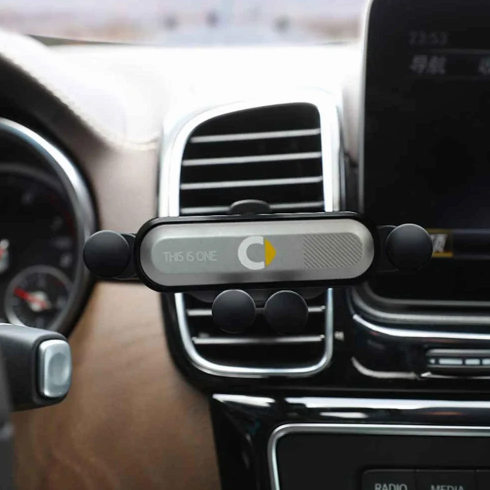 Uchwyt na telefon komórkowy mechaniczna blokada grawitacyjna samochodowy klips na wylot powietrza uchwyt nawigacyjny do telefonu komórkowego do Smart 451 453 Fortwo Forfour samochodowy uchwyt na