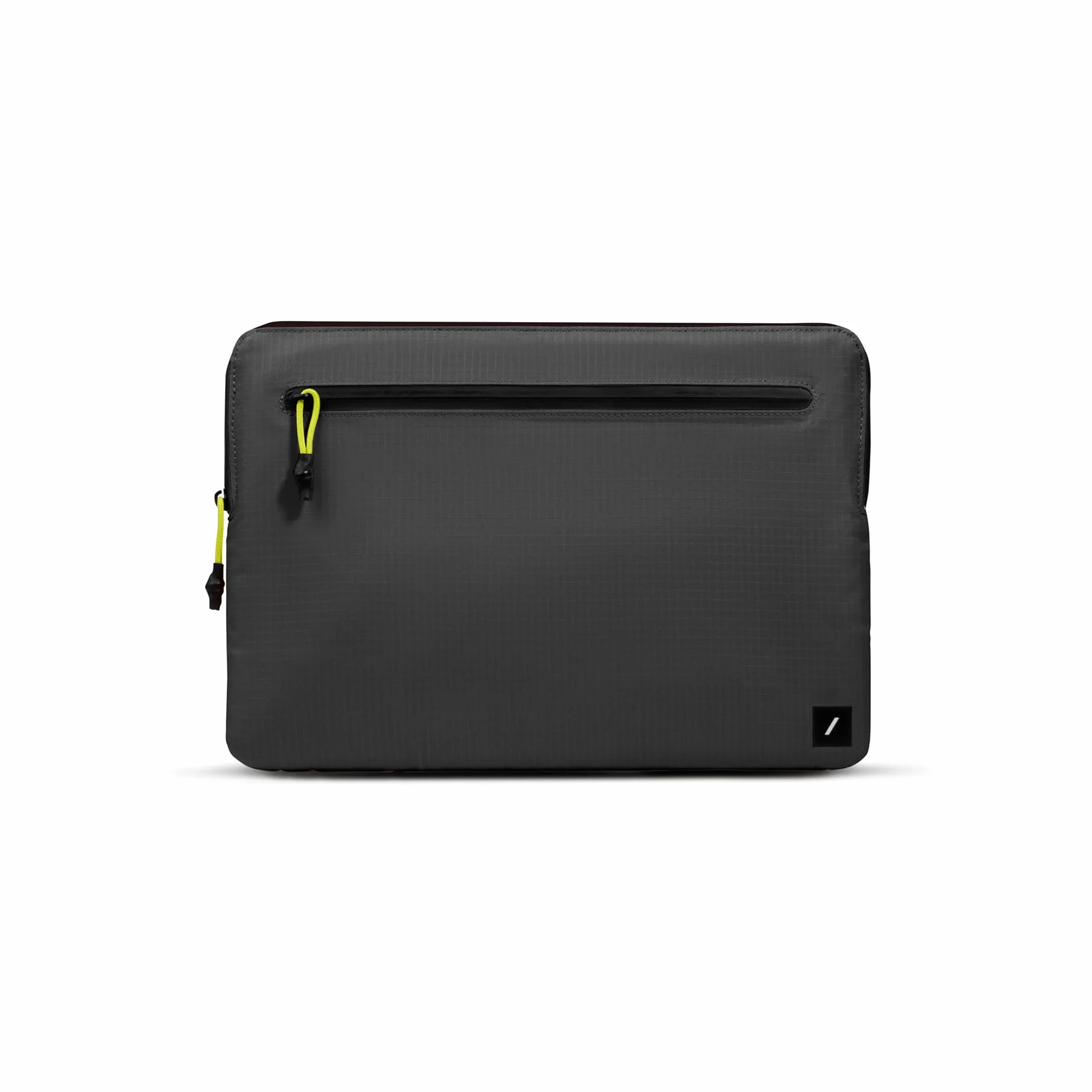 Native Union Ultralekki rękaw, trwały, lekki, trwały - wykonany w 100% z tkaniny Ripstop z recyklingu - kompatybilny z MacBook Pro 35.6 cm M4 (2021 i nowsze) - czarny