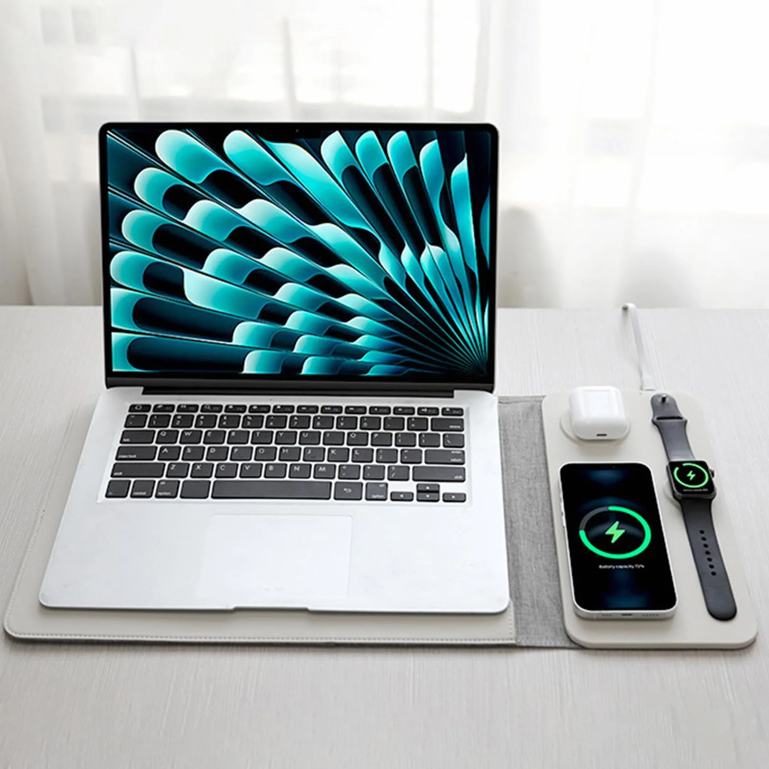 Etui ochronne z bezprzewodowym wyjściem ładowania 5 W/7,5 W/10 W/15 W do Pad 12 13 14 cali, miękki PU i