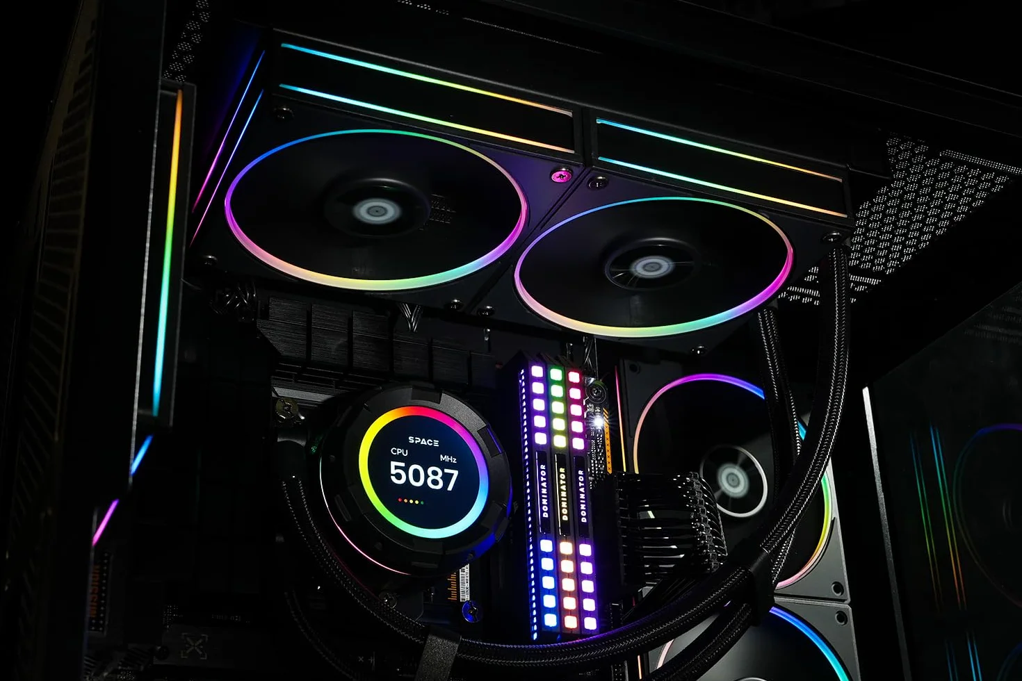 ID-COOLING SL240 Chłodnica cieczy procesora z wyświetlaczem, konfigurowalny wyświetlacz LCD 5.3 cm dla obrazów lub wskaźników wydajności, chłodziarka AIO 240 mm, podwójny wentylator AF127 ARGB, pasuje