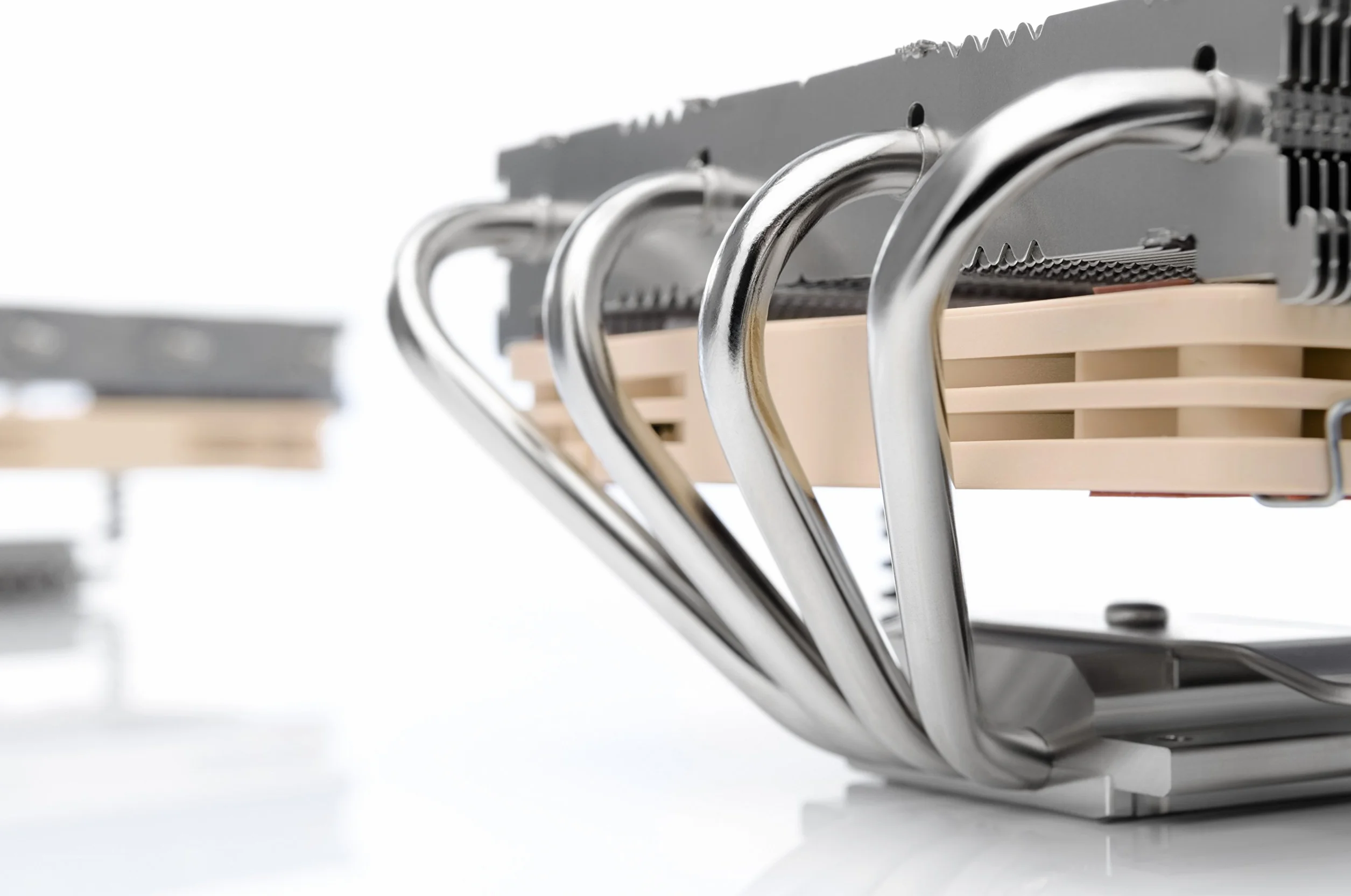 Noctua NH-L12S, Niskoprofilowy Cooler CPU Klasy Premium z Cichym Wentylatorem 120 mm PWM (Brązowy)