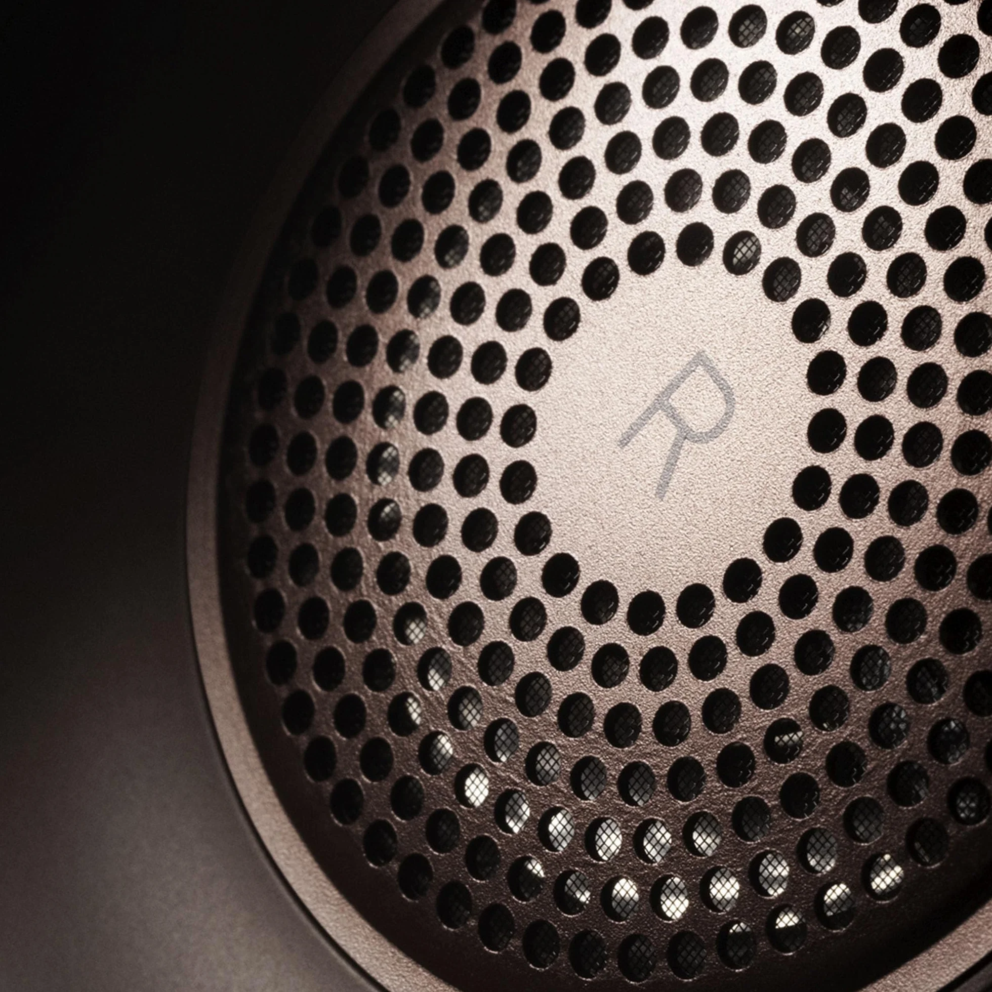Bang & Olufsen Beoplay H95 1266115 Słuchawki Bezprzewodowe, Brązowy, 38 h | Słuchawki Bluetooth, aktywna redukcja szumów (ANC), 50 godzin autonomii, 6 mikrofonów, w zestawie etui transportowe