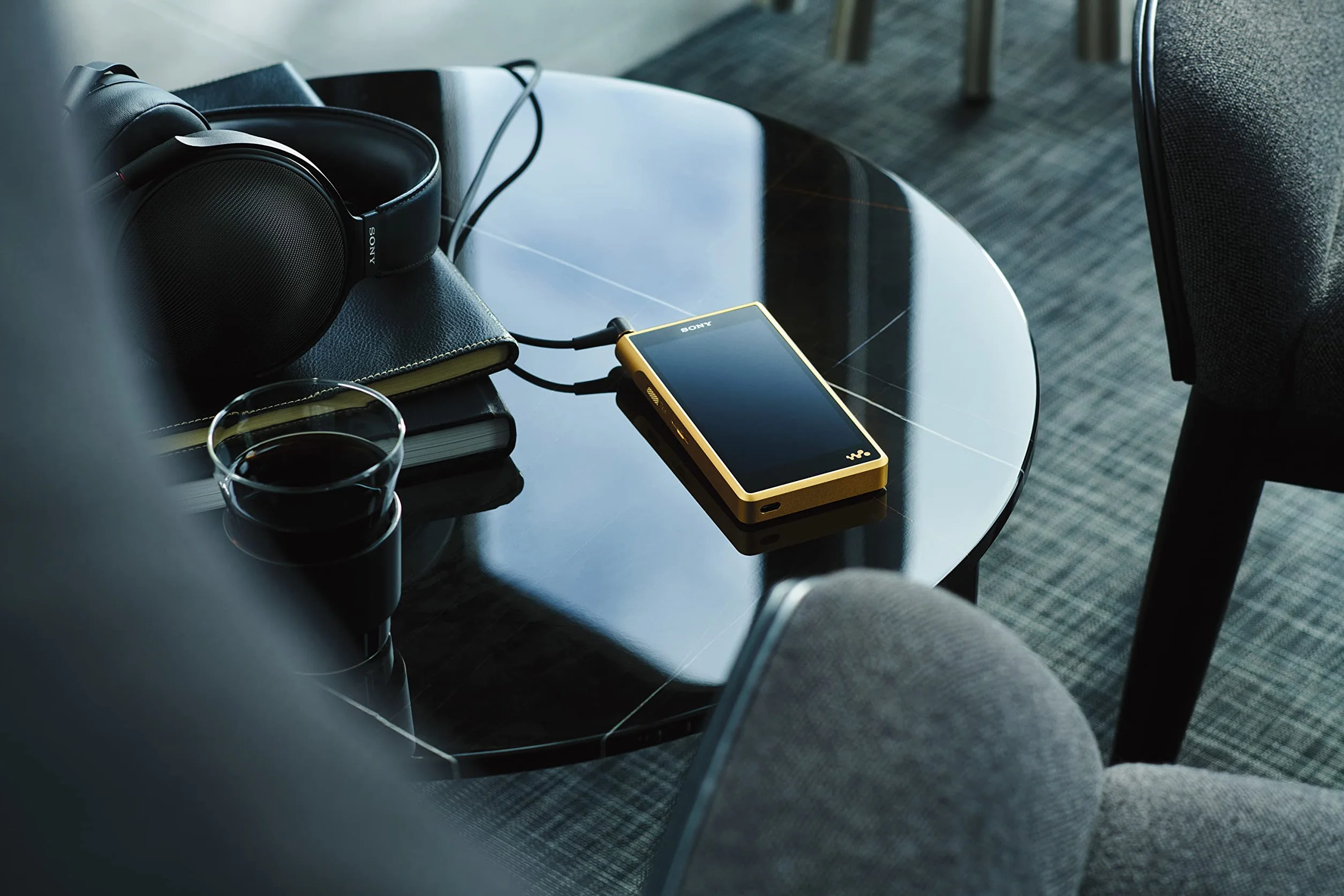 Sony Signature Series NWWM1ZM2.CEW Odtwarzacz Mp3, Złoty, ‎256 GB