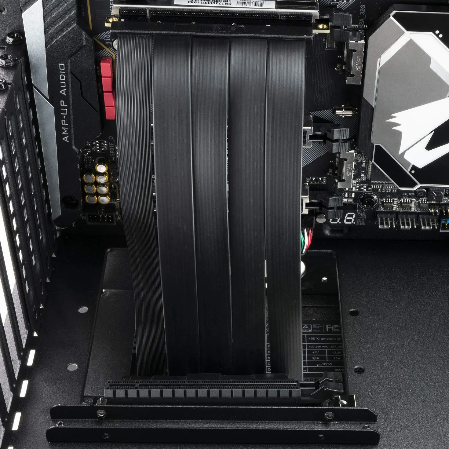 LINKUP Kabel PCIe 3.0 16x, 28AWG ekranowany, ekstremalnie szybki kabel przedłużający PCI Express Riser 2020 Rev., gniazdo 90°, 200 cm
