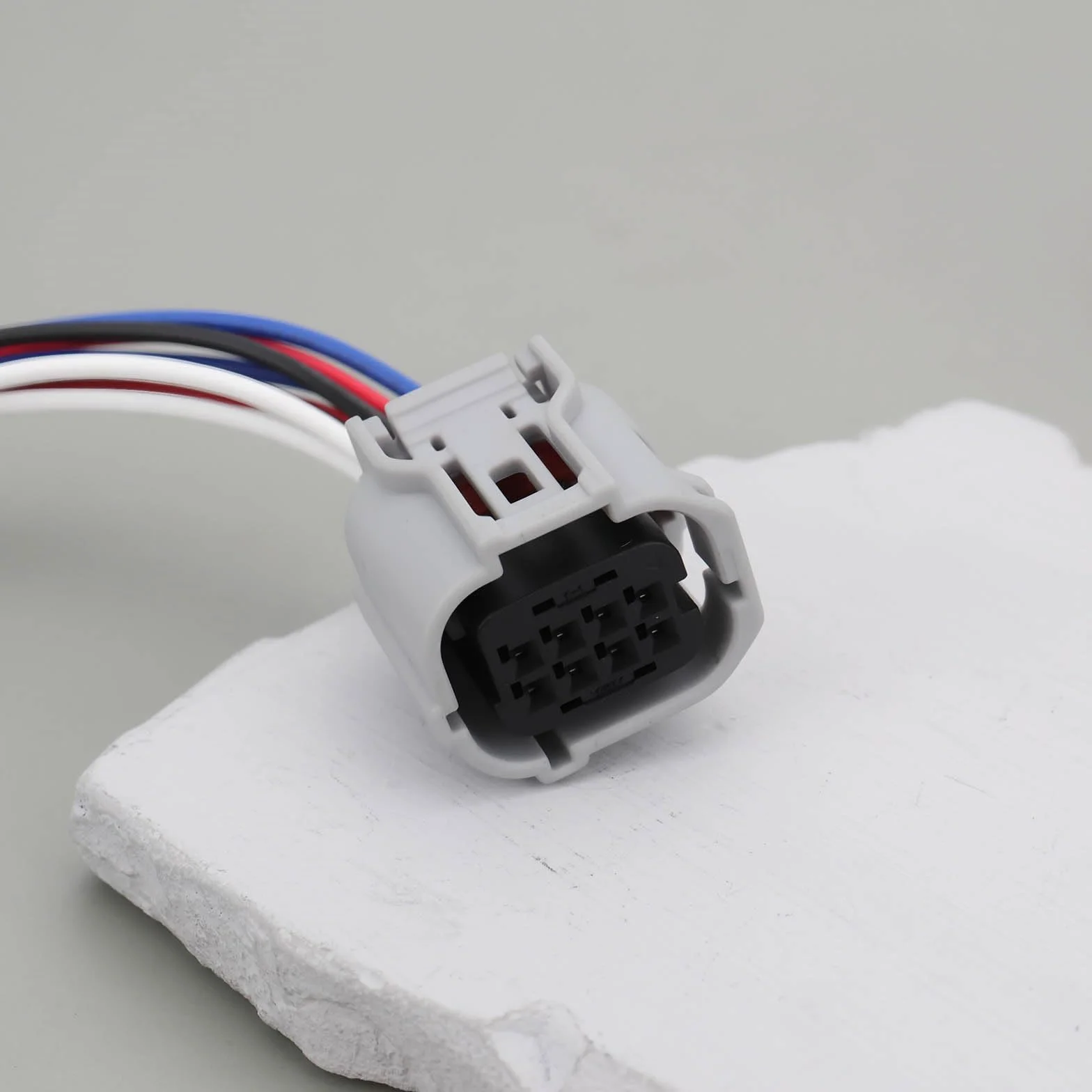 Samochodowy 8-pinowy przedni radar sonarowy złącze czujnika 6189-1240 28438-5HK6A kompatybilne z Nissan Altima 2019-2022