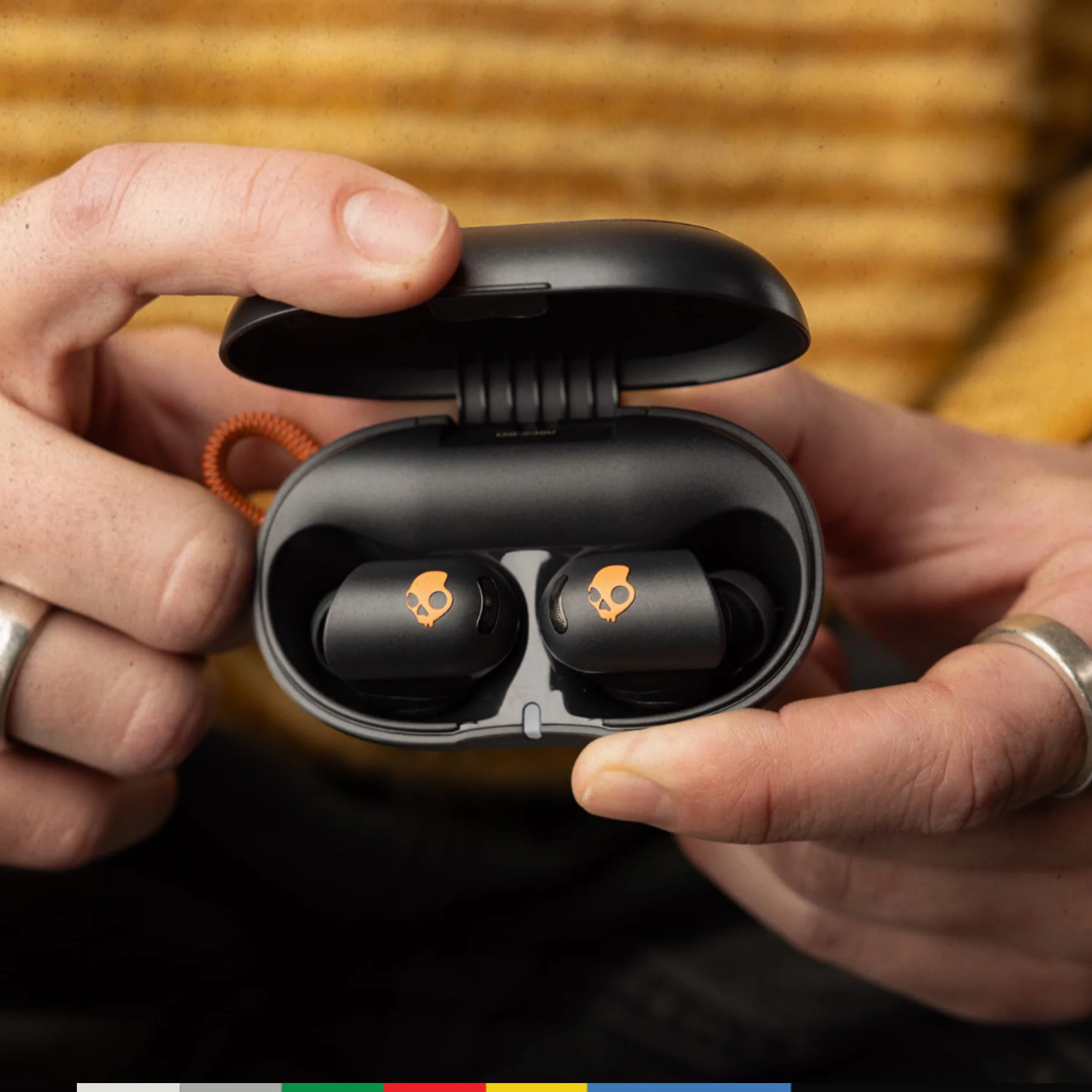 Skullcandy Sesh ANC Active, Bezprzewodowe Słuchawki Douszne z Aktywną Redukcją Szumów, 48 godz. Słuchania, Mikrofon, Obsługa iPhone’a, Androida i urządzeń Bluetooth – czarny/pomarańczowy