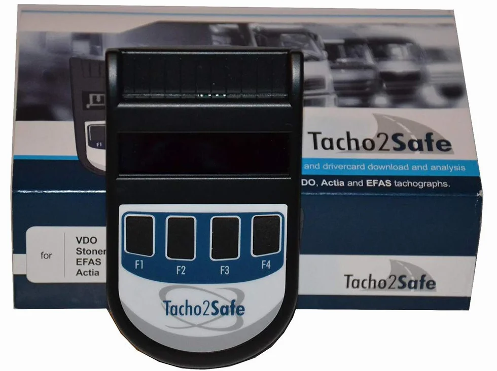 Tacho2Safe - Downloader/czytnik tachografu i kart kierowcy, oprogramowanie do analizy kart kierowcy. Wielojęzyczny i szybki cyfrowy czytnik tachografu