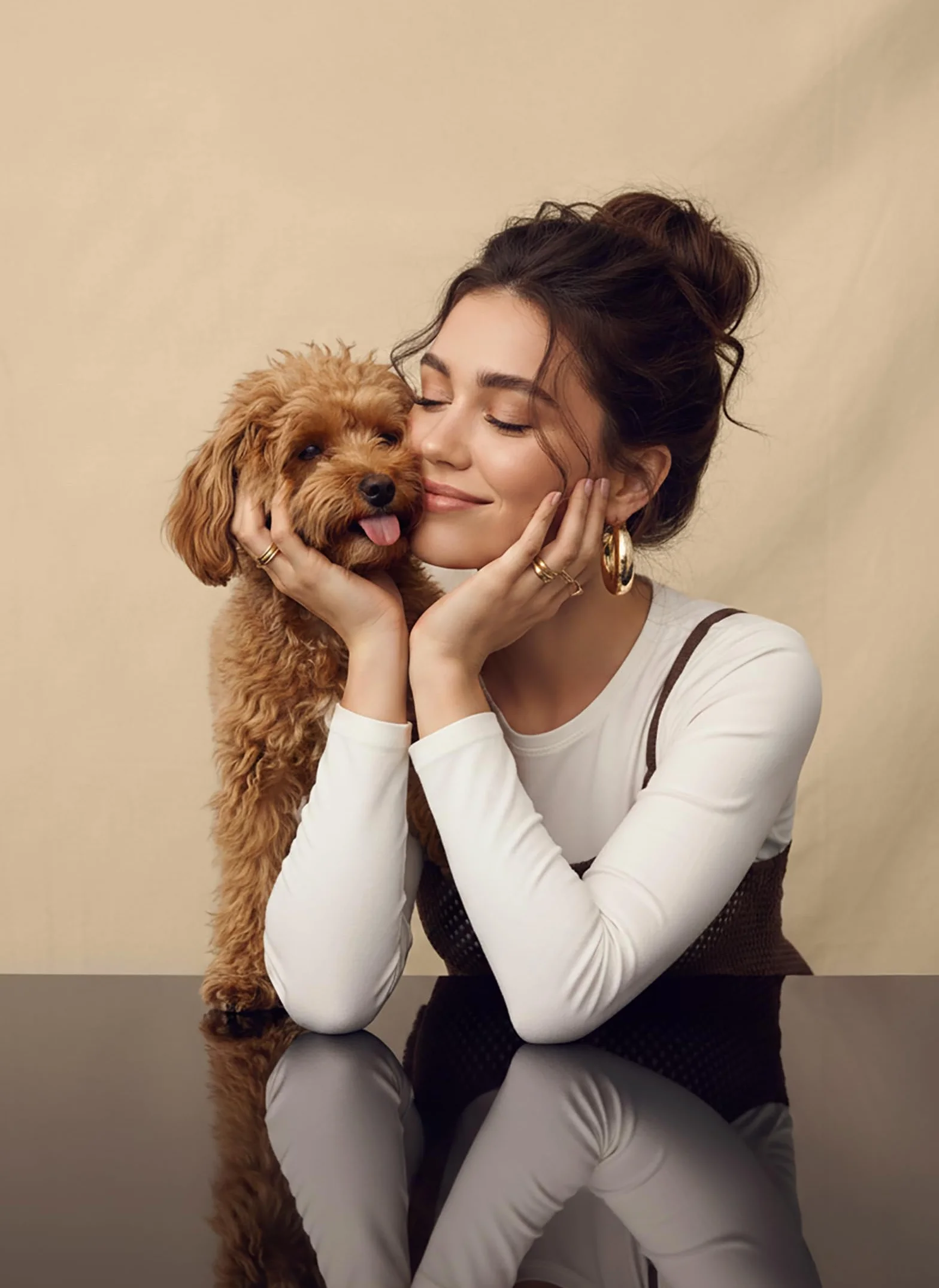 Kate Beżowe studio fotograficzne tło 2,4 m x 3 m jednolity kremowy portret sesja zdjęciowa prosty styl ślub fotobudka makijaż rekwizyty wideo miękkie i przyjazne dla skóry tło dla noworodka