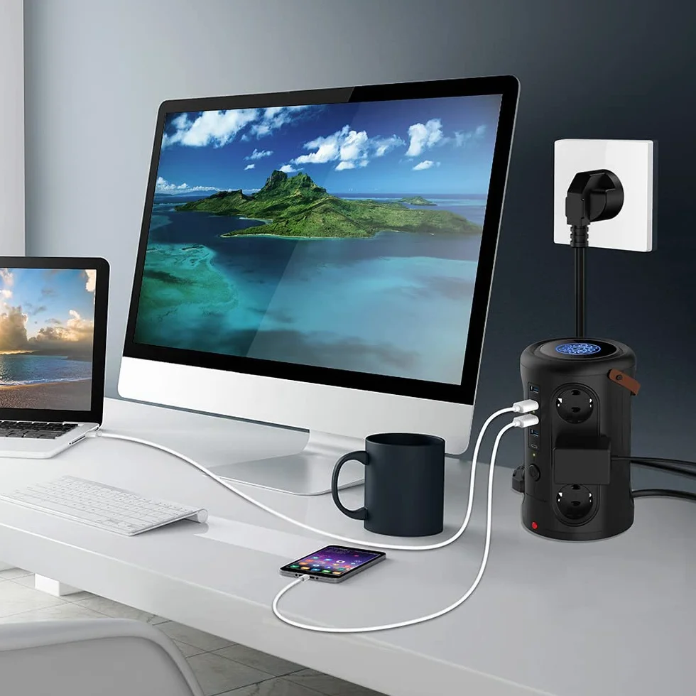 Kavolet pionowa blok wtykowy z 12 gniazdami i 4 portami USB i bezprzewodowym ładowaniem (2500/10A), z zabezpieczeniem przed przeciążeniem i przepięciem, kablem 1,8 M