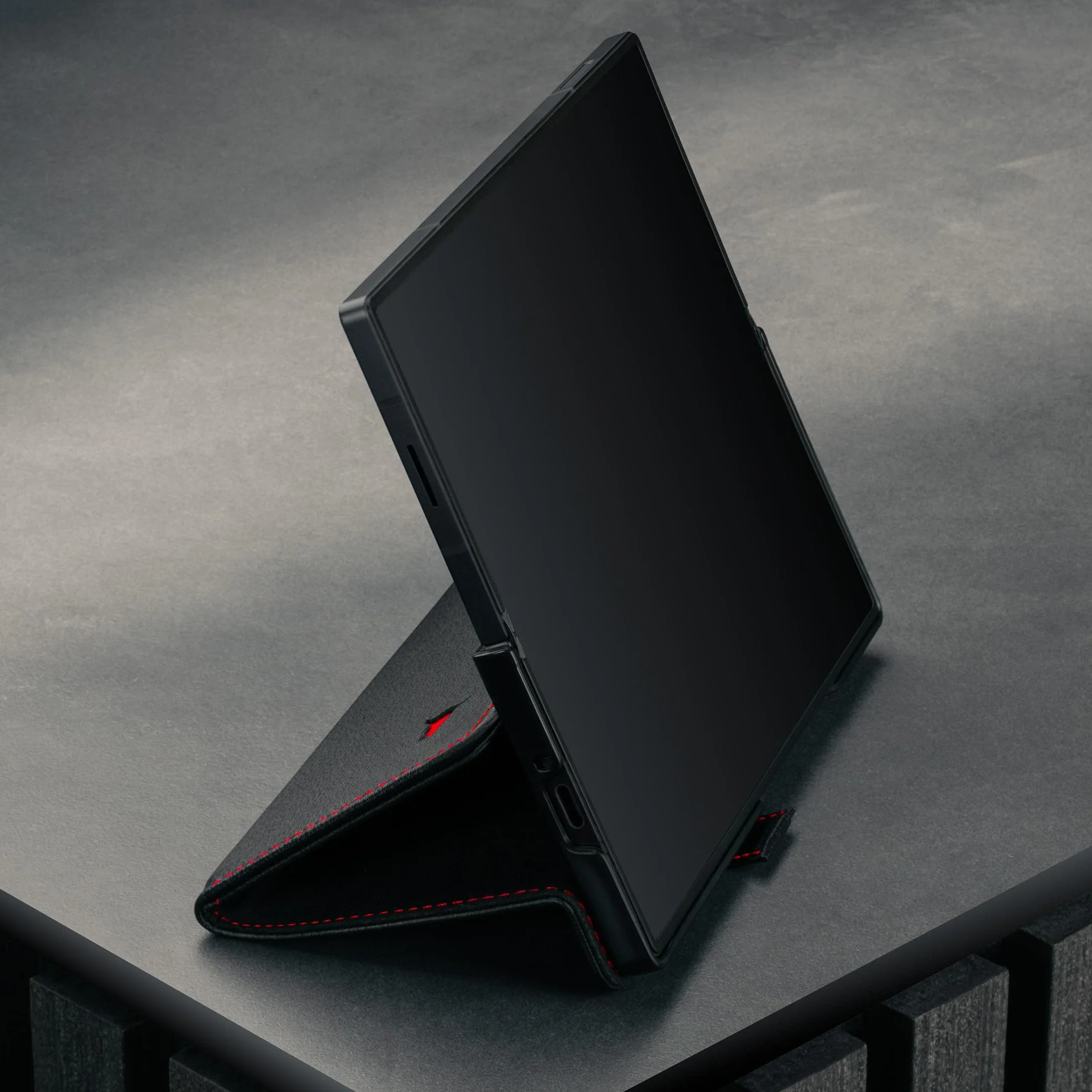 TORRO Etui kompatybilne z Samsung Galaxy Z Fold7 2025 – Premium skórzane etui portfelowe z funkcją stojaka i przegródkami na karty (czarne z czerwonymi detalami)
