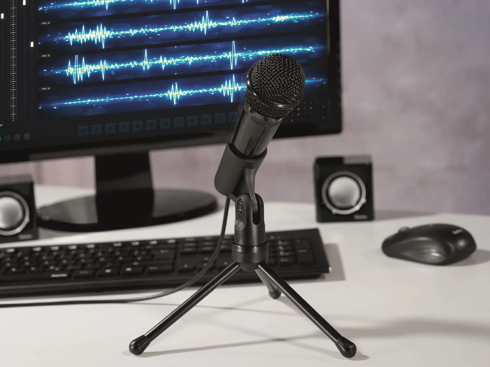 Hama Mikrofon PC z funkcją wyciszania i statywem MIC-P35 (jack 3,5mm, 2200 Ohm, 50 Hz-16kHz, mono, kabel 2,5m) czarny