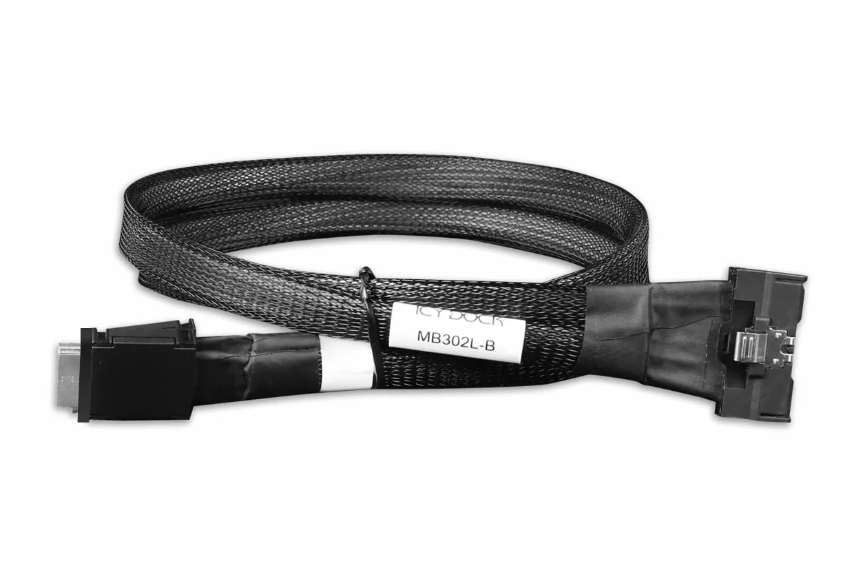 Kabel wewnętrzny SAS Icy dock - 50 cm