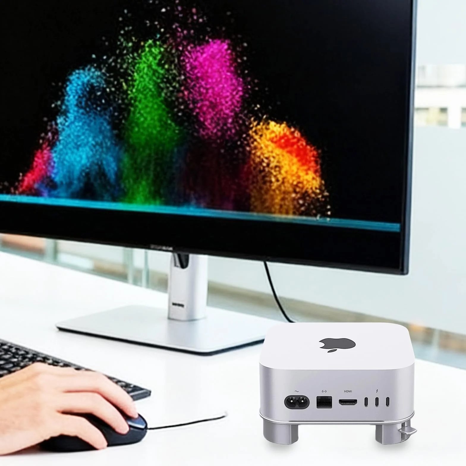 Aluminiowy stojak do Mac mini M4/M4 Pro, z łatwo dostępnym przyciskiem włączania, ulepszoną wentylacją i odprowadzaniem ciepła, stabilna, antypoślizgowa konstrukcja zapewnia bezpieczną i wydajną pracę