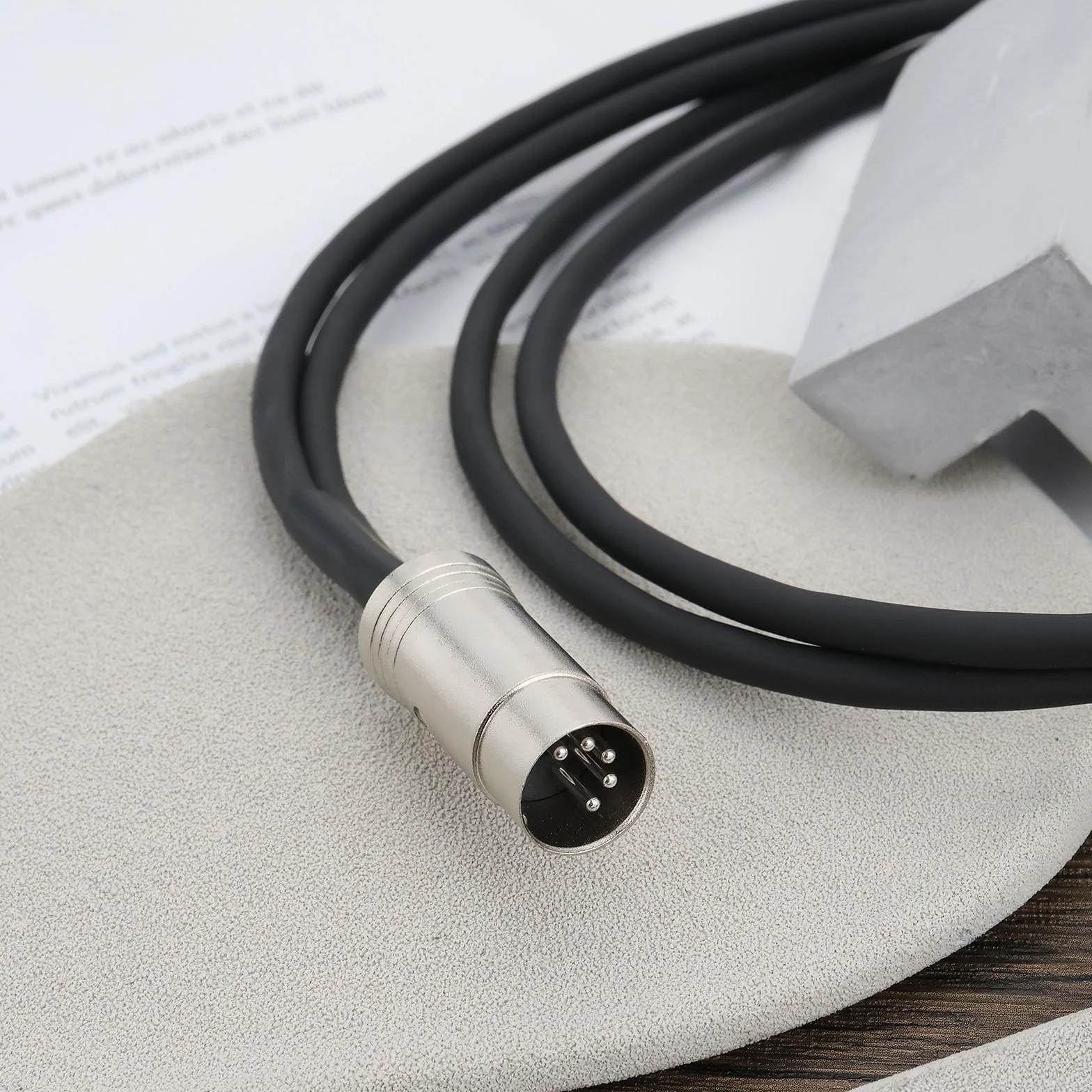 1 Piece 5-Pin DIN Male to 2-RCA Male Audio Cable Phono Male Plugs Audio Cable Compatible with Bang Compatible with Naim Black 3FT