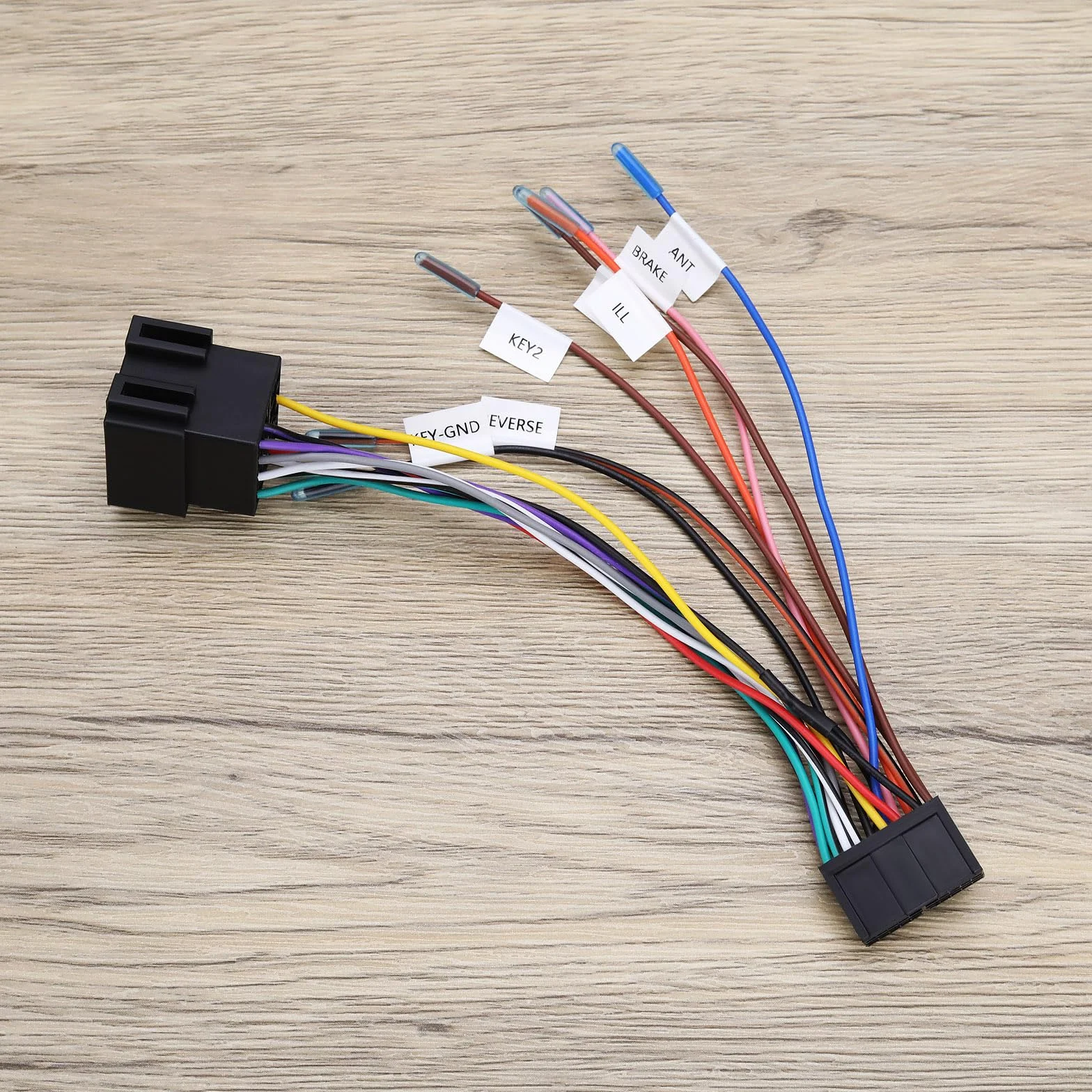 Adapter wiązki przewodów 20-pinowy do ISO 20P ISO zamiennik adaptera samochodowego stereo kompatybilny z ekranem DIN, adaptery złącza wiązki przewodów radia samochodowego, 21,5 cm