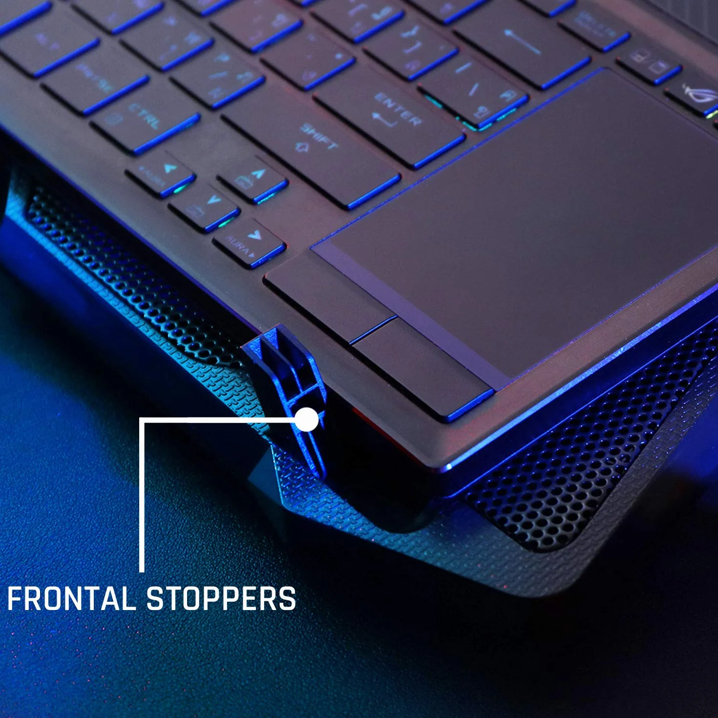 KLIM Wentylator chłodzący do laptopa – ponad 500 000 sprzedanych jednostek – wersja 2023 – wydajny jak żaden inny – szybki proces chłodzenia – 4 wentylatory PC Notebook PS4 PS5, wentylowany stojak na
