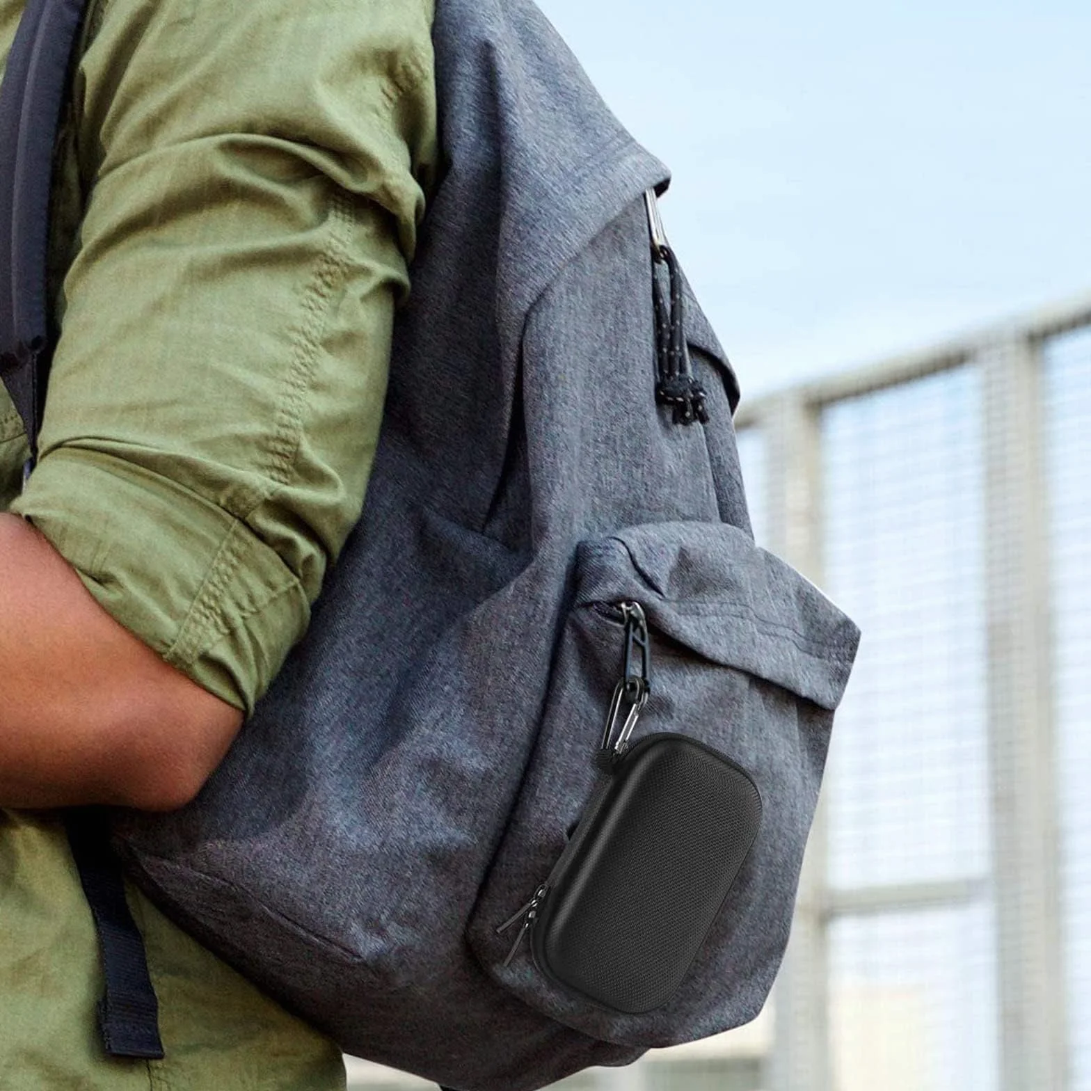 AGPTEK Twarde etui do przechowywania i ochrony iPoda Touch/ MP3/ Mp4/słuchawki/kluczy/kable USB, etui MP4 z podwójną siatką i podwójnym zamkiem błyskawicznym, kompatybilne z ekranem MP3 4/5 cala -