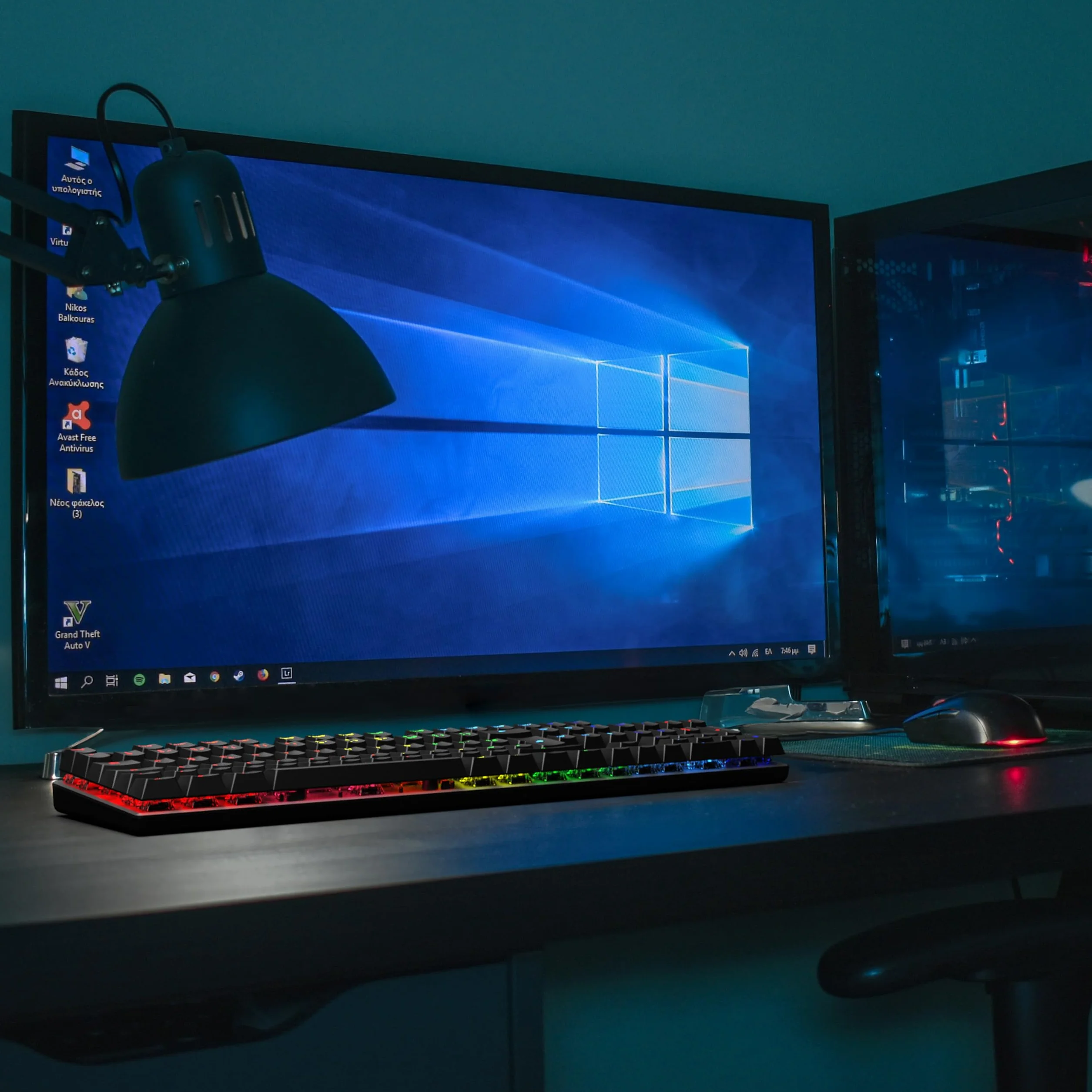 NOVA GAMING HERCULE - Przewodowa mechaniczna klawiatura do gier USB - klawiatura dla graczy, podświetlenie RGB, 104 klawisze, w tym 26 anty-ghostingowych, AZERTY French - kompatybilna z PC Gaming,