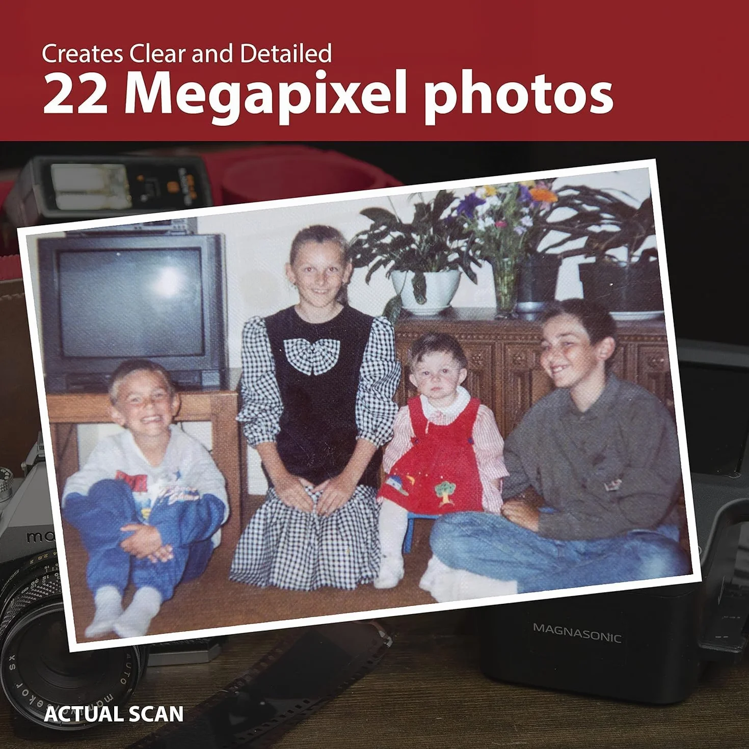 Magnasonic Wielofunkcyjny skaner do filmów 24MP z dużym 5-calowym wyświetlaczem i HDMI — konwertuje filmy 35mm/126/110/Super 8 oraz slajdy 135/126/110 na zdjęcia cyfrowe, z wbudowaną pamięcią (FS71)