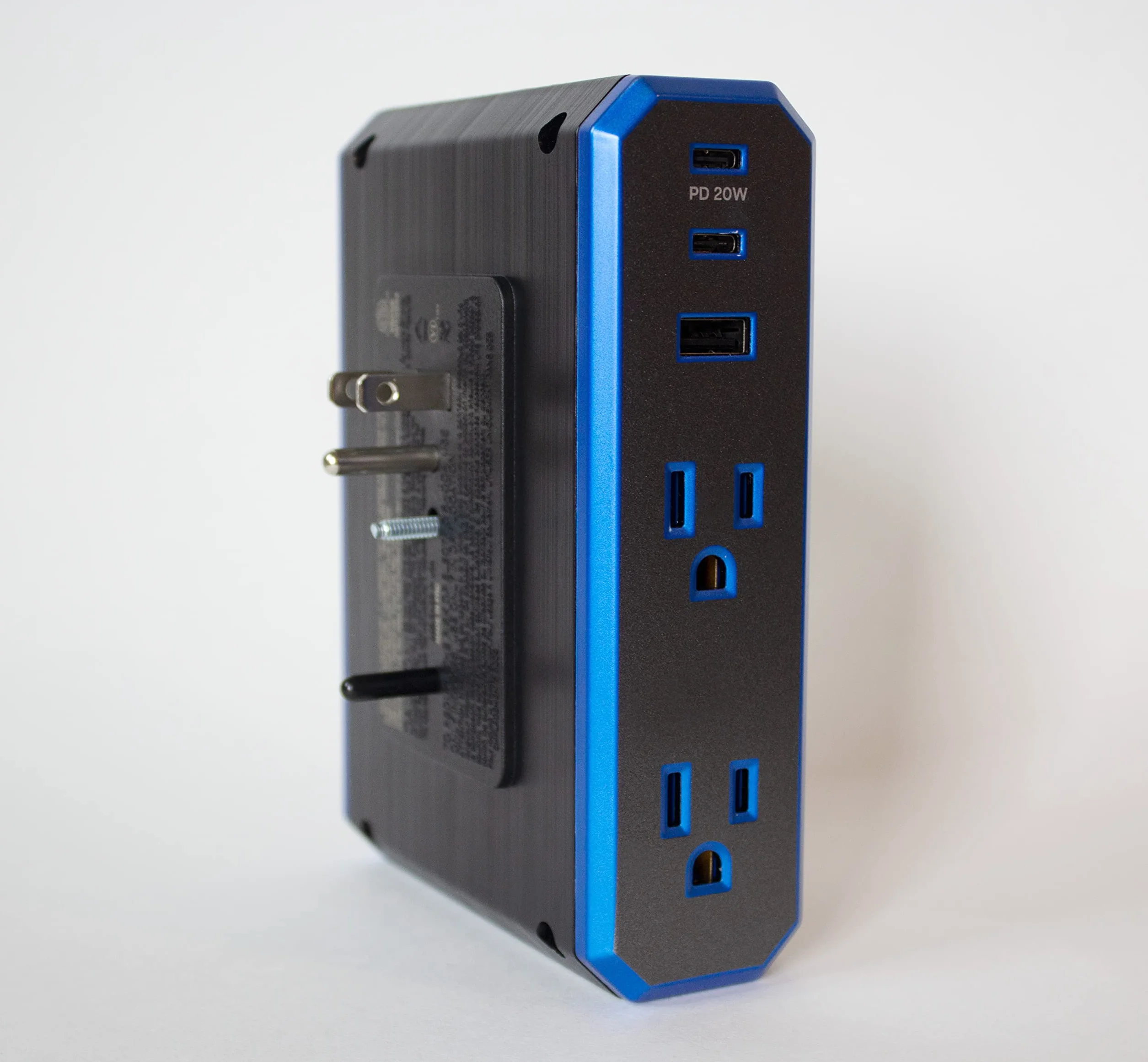 Przedłużacz gniazdka z serii V, 4 gniazdka, listwa zasilająca, 2 USB C i 1 zasilacz USB A 2,4 A 20 W, 3000 J Multi Plug EMI/RFI, 5 lat na komponenty