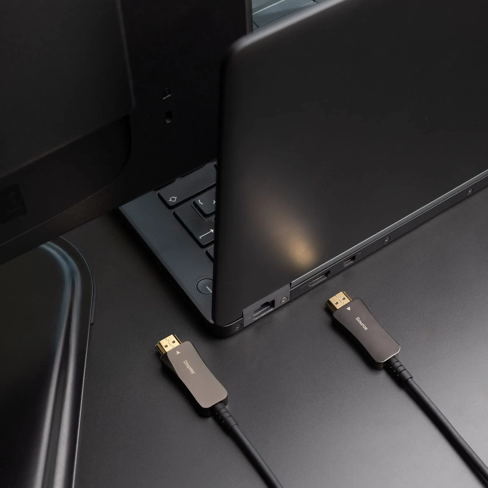 NANOCABLE 10.15.2110 - Kabel HDMI V2.1 AOC 8K@60Hz 4K@120Hz 48Gbps Typ A Męski, Kolor Czarny, 10 m