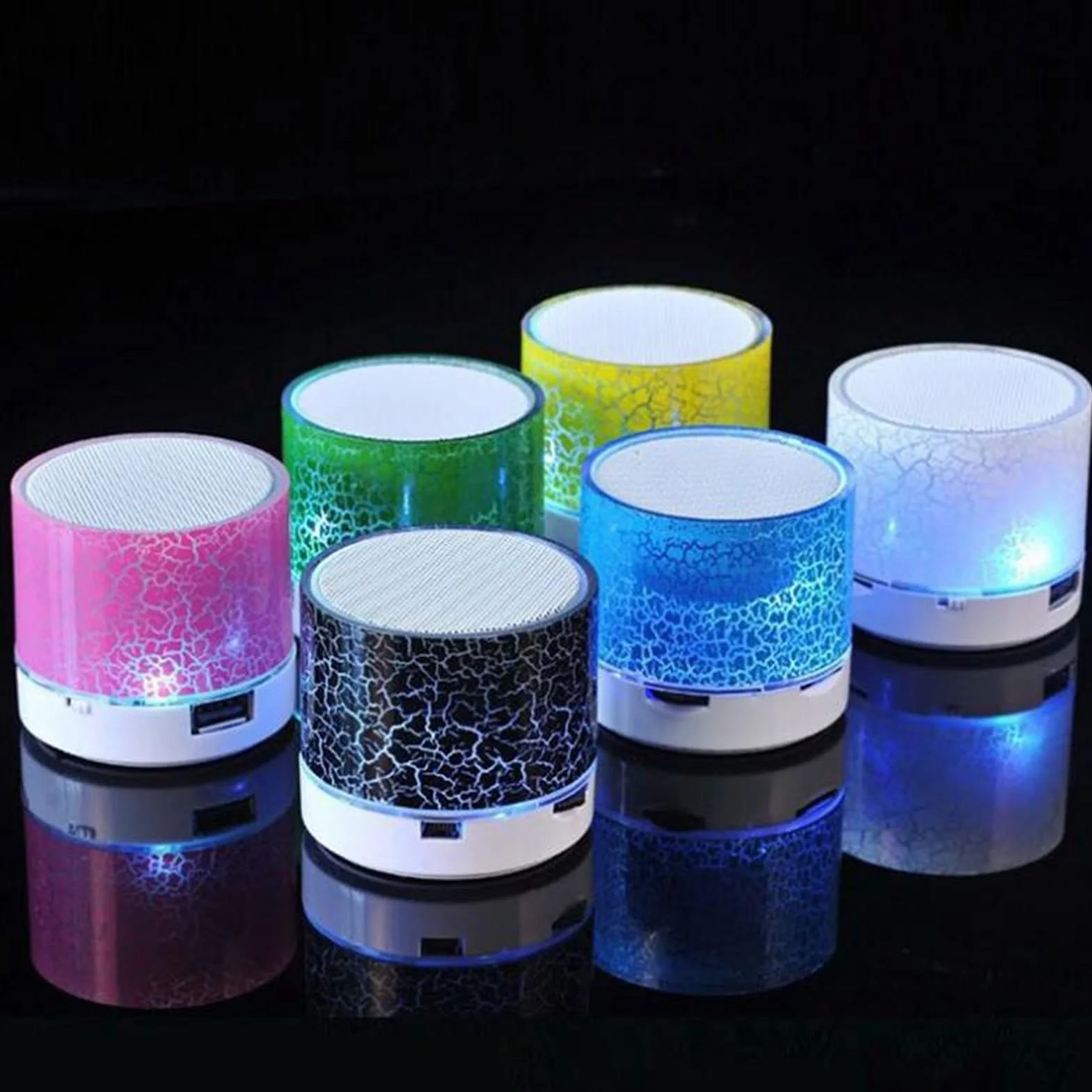Głośnik Bluetooth Głośnik Mini głośnik bezprzewodowy Crack LED Karta TF Subwoofer USB Przenośna kolumna dźwięku muzycznego MP3 do głośników telefonu PC SP99 Mini głośnik (kolor: biały) little surprise
