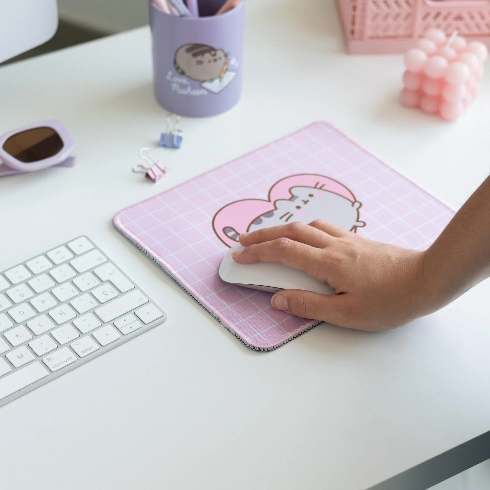 Grupo Erik Pusheen Mouse Pad | Non-Slip Rubber Base & Waterproof Gaming Mat | Pusheen Gifts | Pink Mat | Small Merch