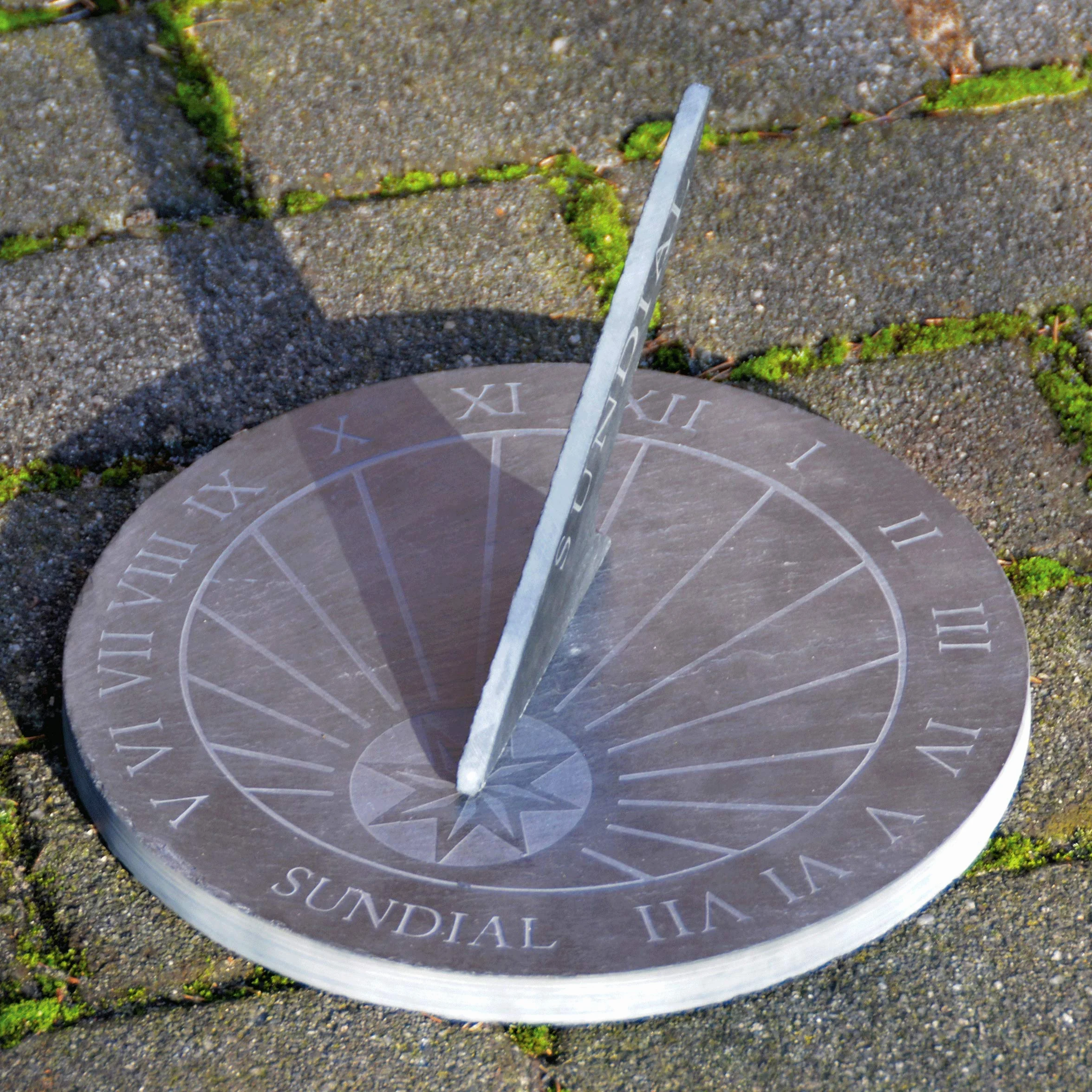 Thorness Duża okrągła tarcza solarna z łupków 25 cm