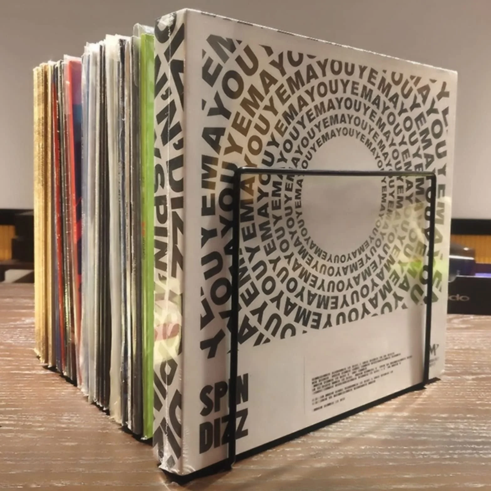 Stojak na płyty CD i płyty winylowe, metalowy stojak na gramofon, organizer dla miłośników muzyki