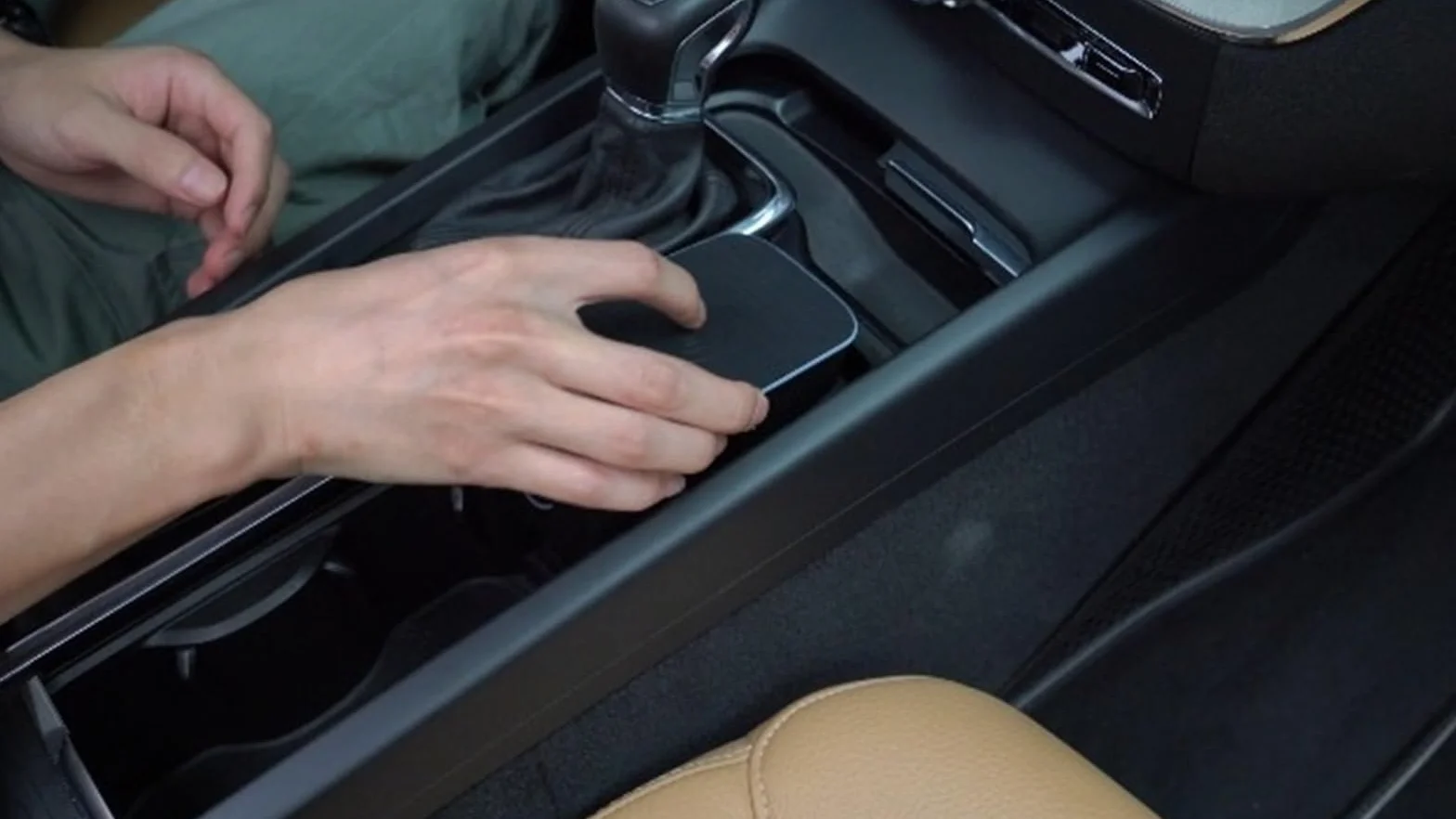 Ładowarka samochodowa bezprzewodowa QI do samochodu, panel ładowarki bezprzewodowej QI, podkładka ładująca telefon 15 W, do VOLVO, XC90, XC60, S90, S60, V90, V60, wszystkie telefony kompatybil