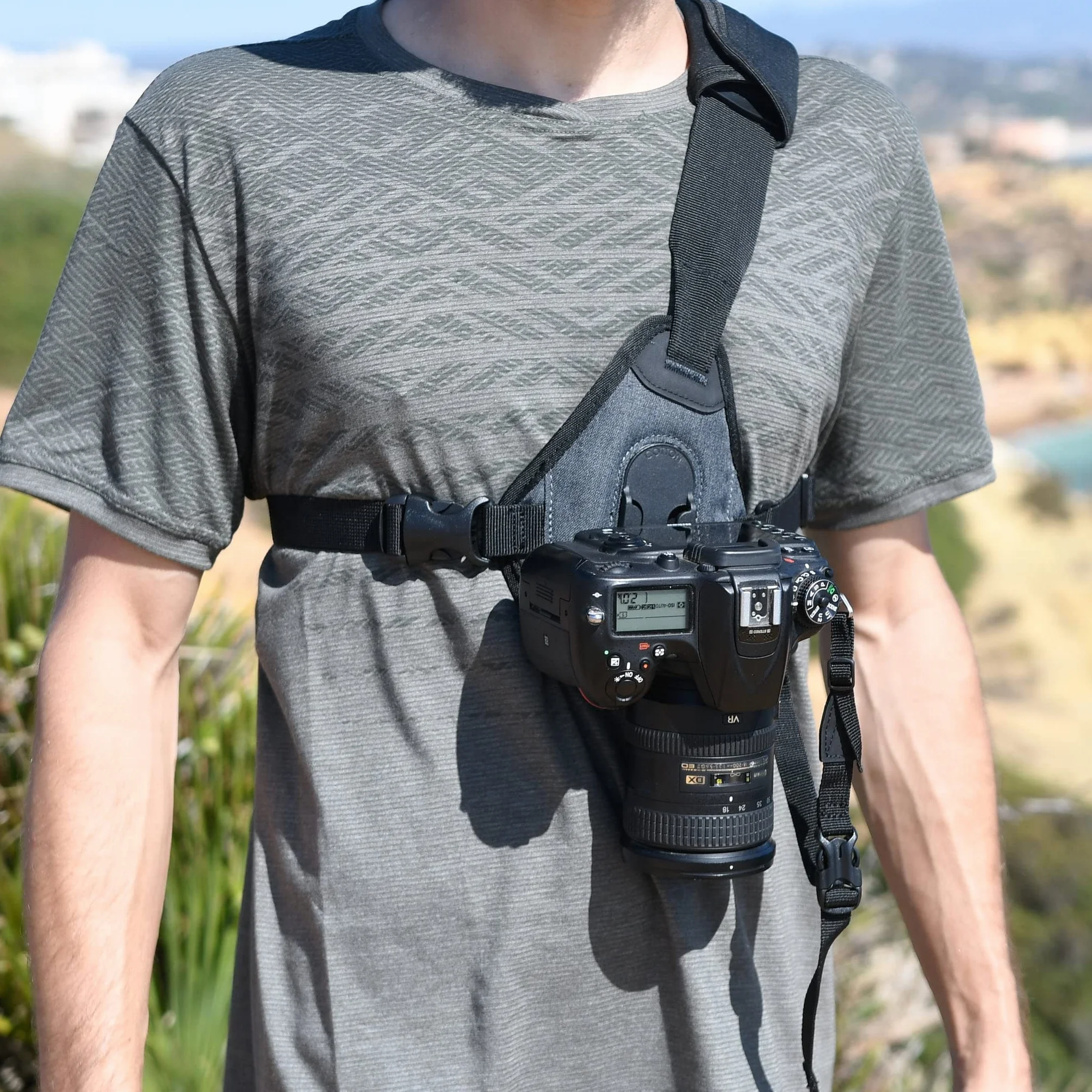 Cotton Carrier Skout G2 Sling Style uprząż do jednej kamery, szary, rozmiar uniwersalny | Zawiera pasek bezpieczeństwa, osłonę pogodową i sprzęt montażowy do podróży, ochrony i fotografowania