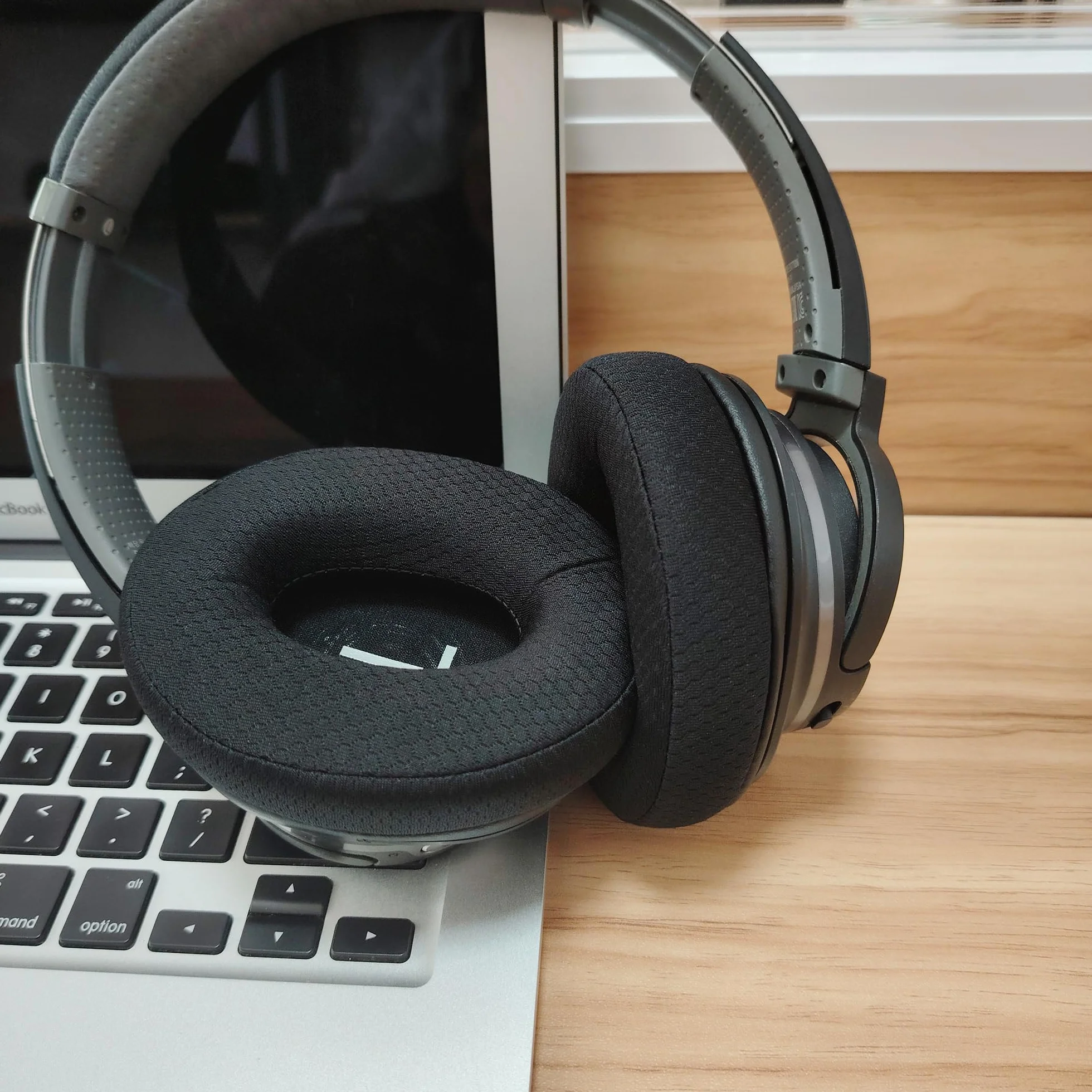 Nauszniki Kompatybilne z Sony MDR-ZX770BN, ZX780DC, WH-CH700N, WH-CH710N Słuchawki Nauszniki Wymienne Poduszki (Oddychający Materiał/Wysokiej Jakości Pianka)