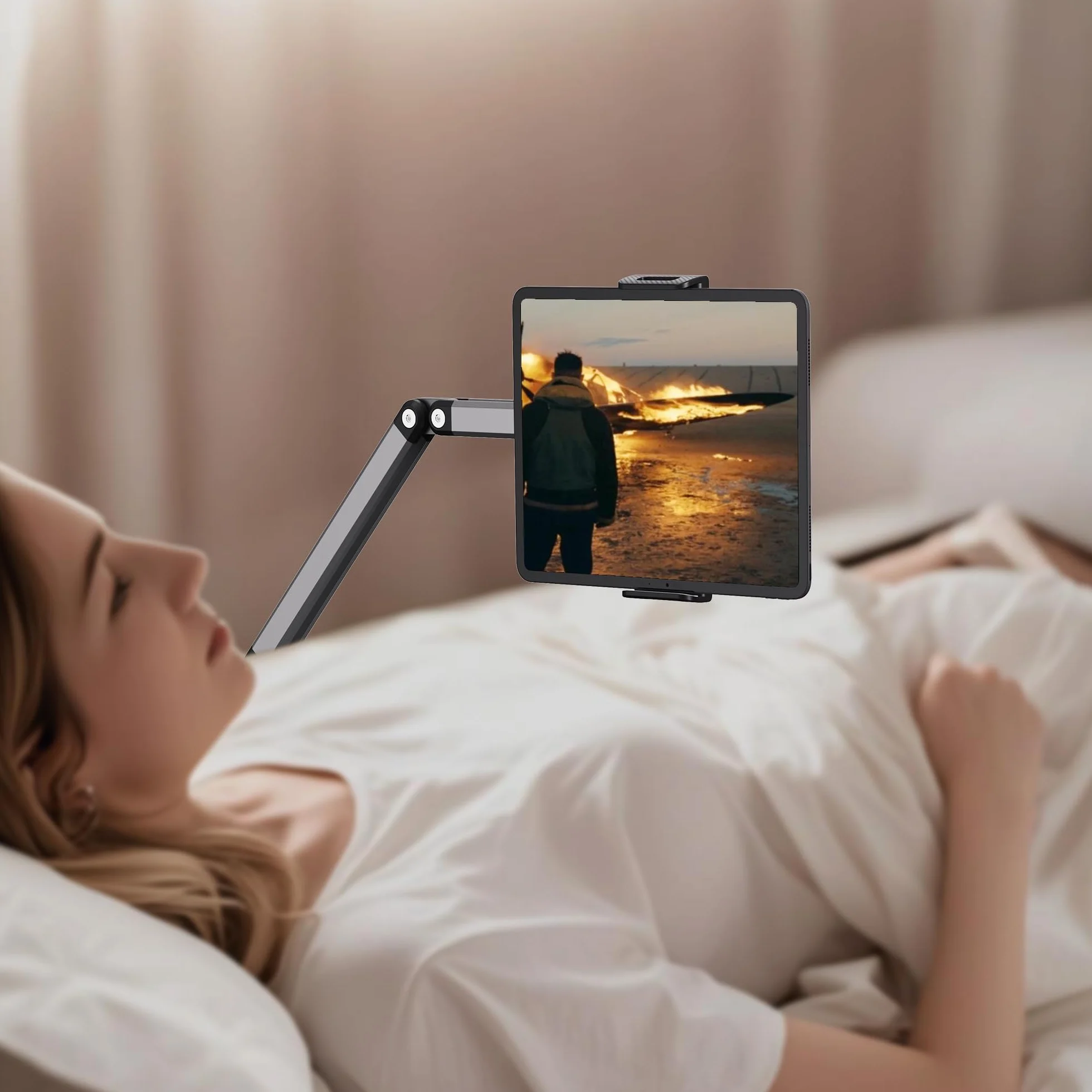 Stojak na tablet iPad podłogowy stojak na telefon do łóżka, spotkania, vlogowania, kompatybilny z Kindle, Galaxy Tab, regulowana wysokość, uchwyt na tablet z bardzo długim ramieniem, obracany