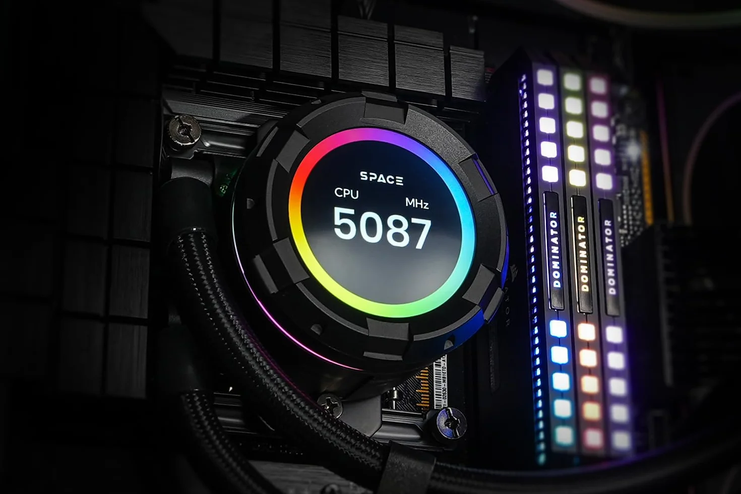 ID-COOLING SL240 Chłodnica cieczy procesora z wyświetlaczem, konfigurowalny wyświetlacz LCD 5.3 cm dla obrazów lub wskaźników wydajności, chłodziarka AIO 240 mm, podwójny wentylator AF127 ARGB, pasuje