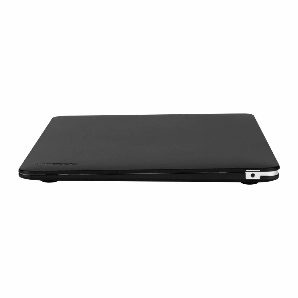 Incase Hardshell twarde etui do Apple MacBook Air 13,3" (2020 / M1-Late 2020) - przezroczyste (czarne) [design 3D Dot I otwory na otwory wentylacyjne I lekkie i cienkie] - INMB200615-BLK