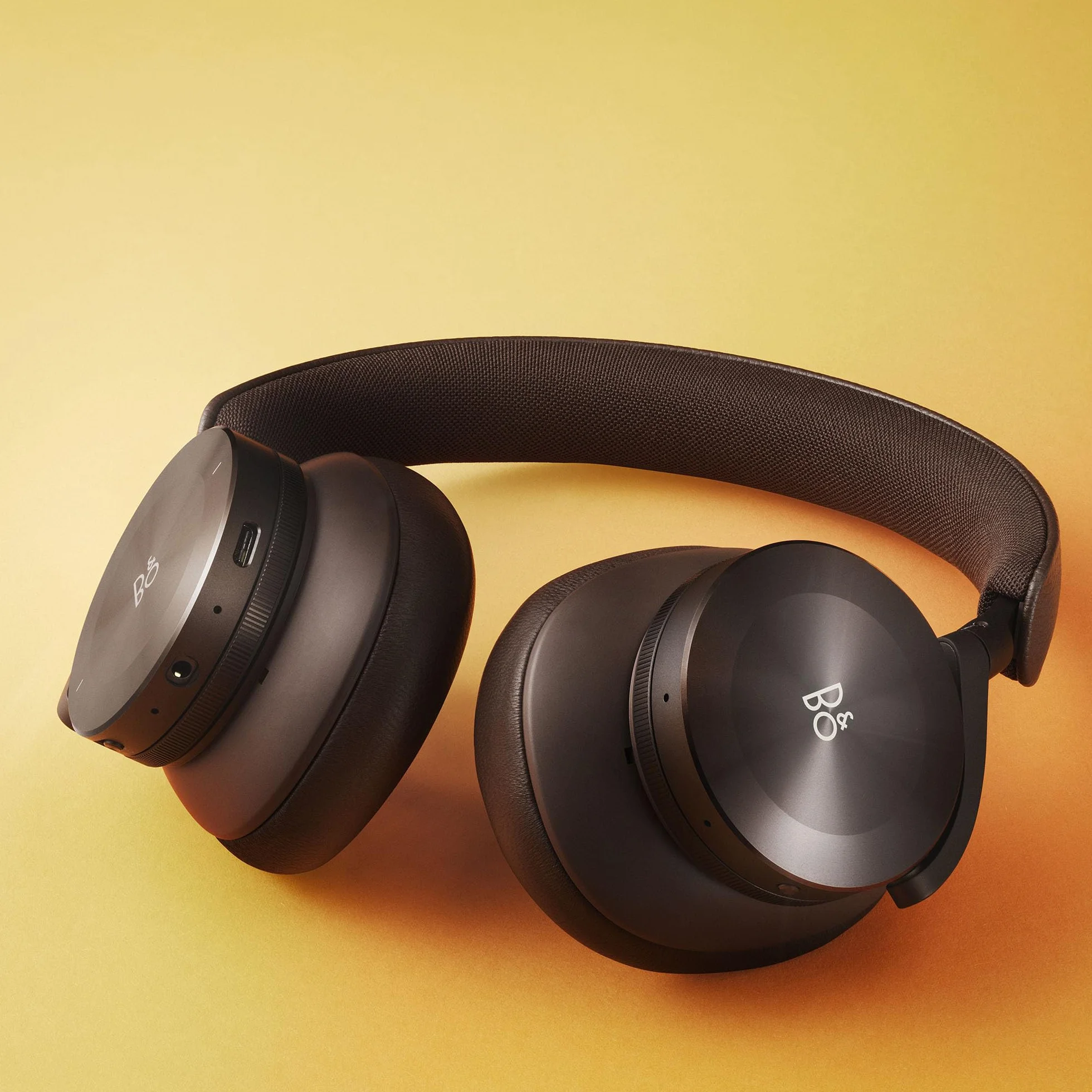Bang & Olufsen Beoplay H95 1266115 Słuchawki Bezprzewodowe, Brązowy, 38 h | Słuchawki Bluetooth, aktywna redukcja szumów (ANC), 50 godzin autonomii, 6 mikrofonów, w zestawie etui transportowe