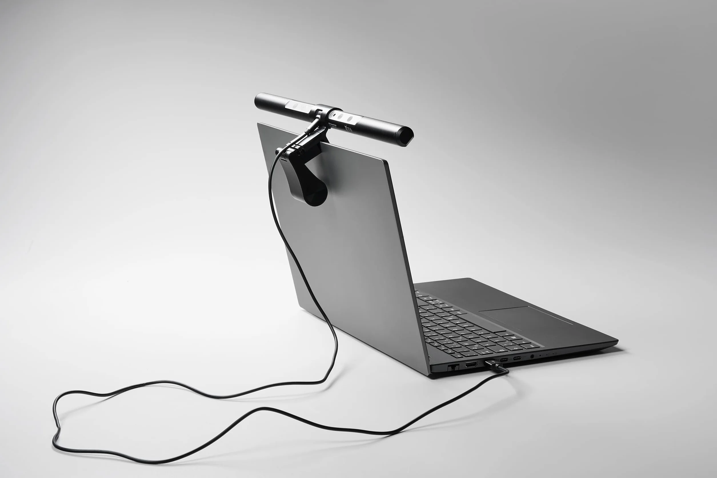 Alco-Albert - lampa LED do monitora z zaciskiem 40 cm, czarna | Wykonana z aluminium, z portem USB, funkcją ściemniania i czujnikiem światła